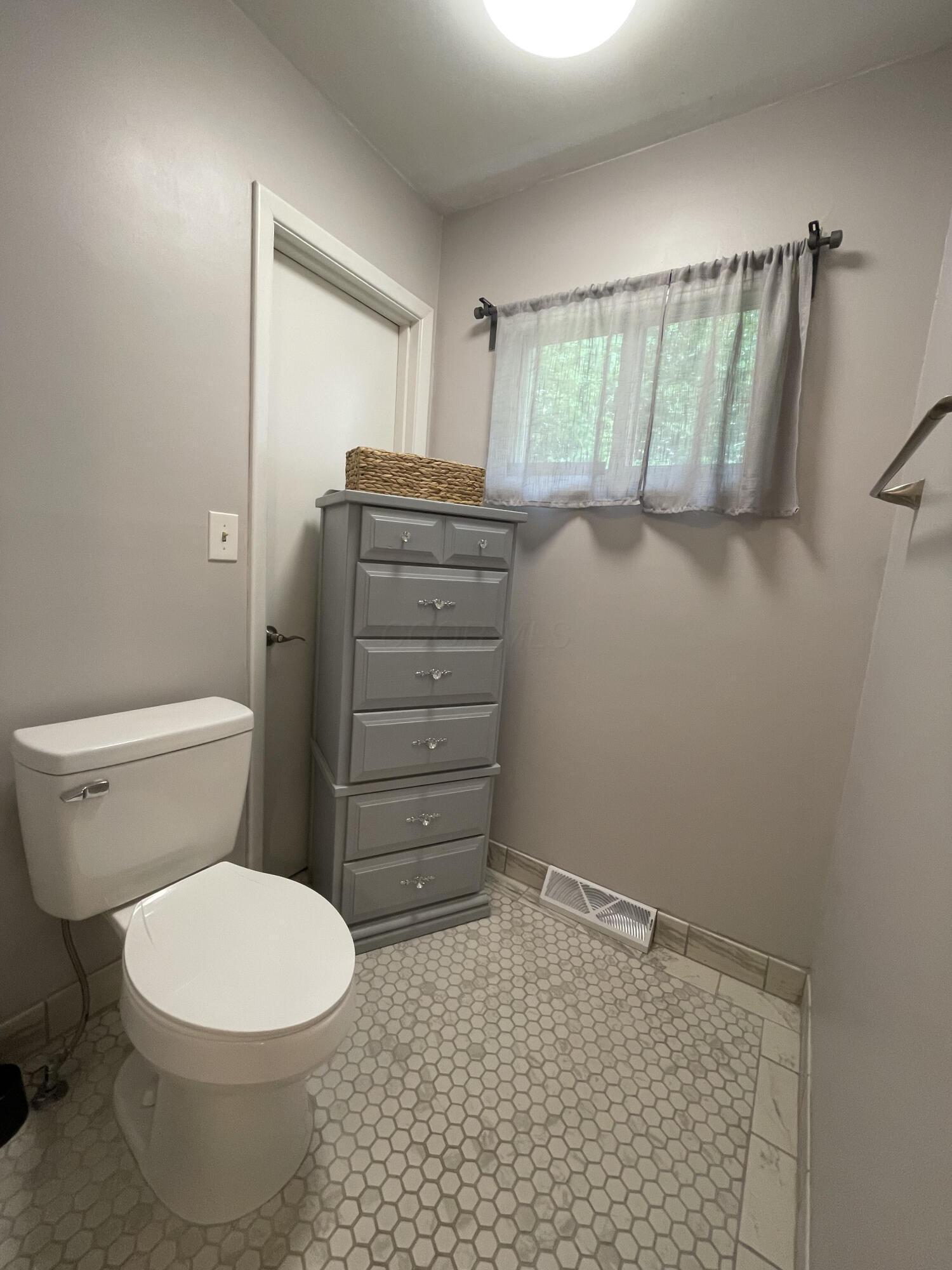 960 Rockcamp Road Property Photo 15