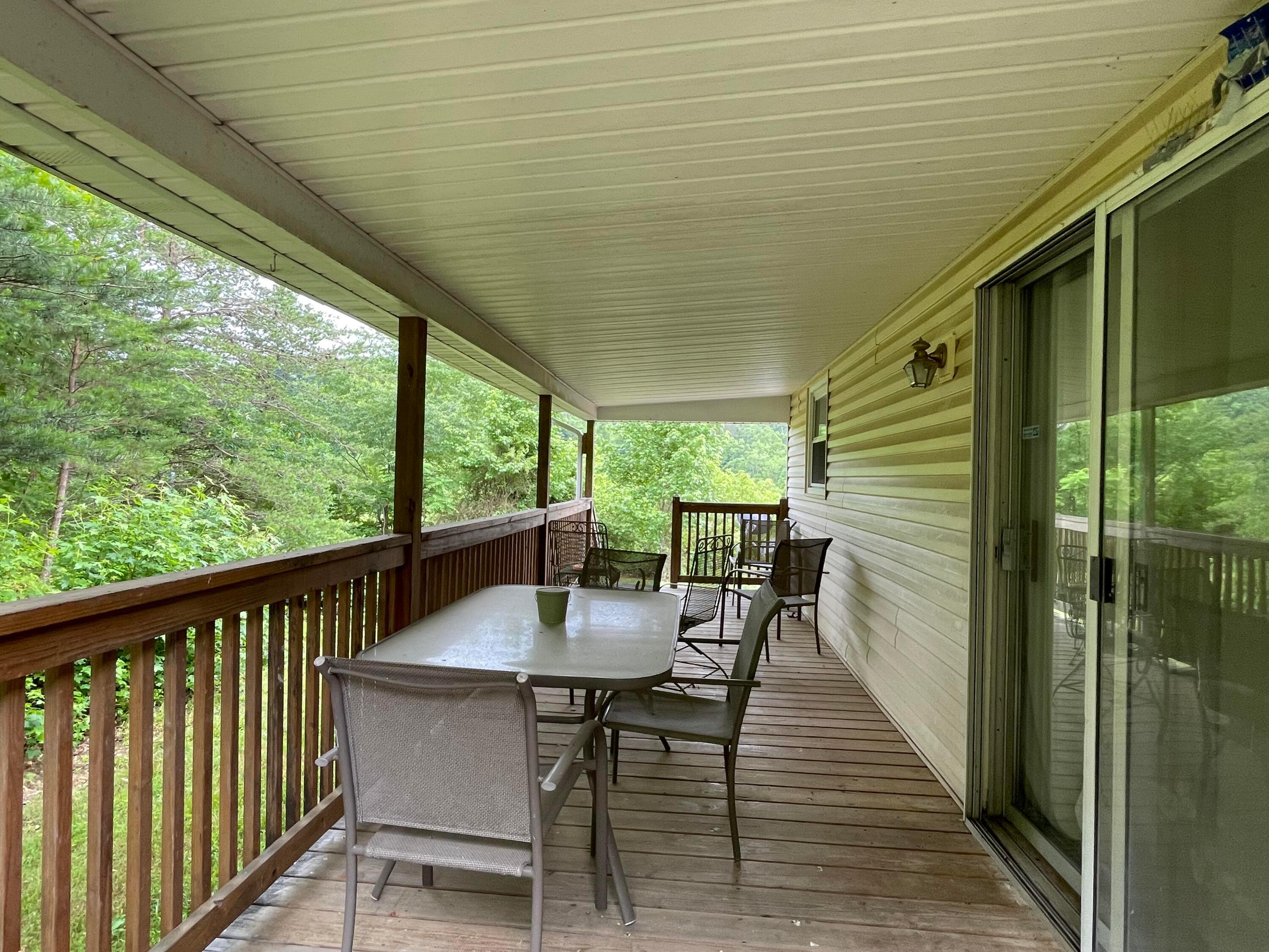 960 Rockcamp Road Property Photo 40