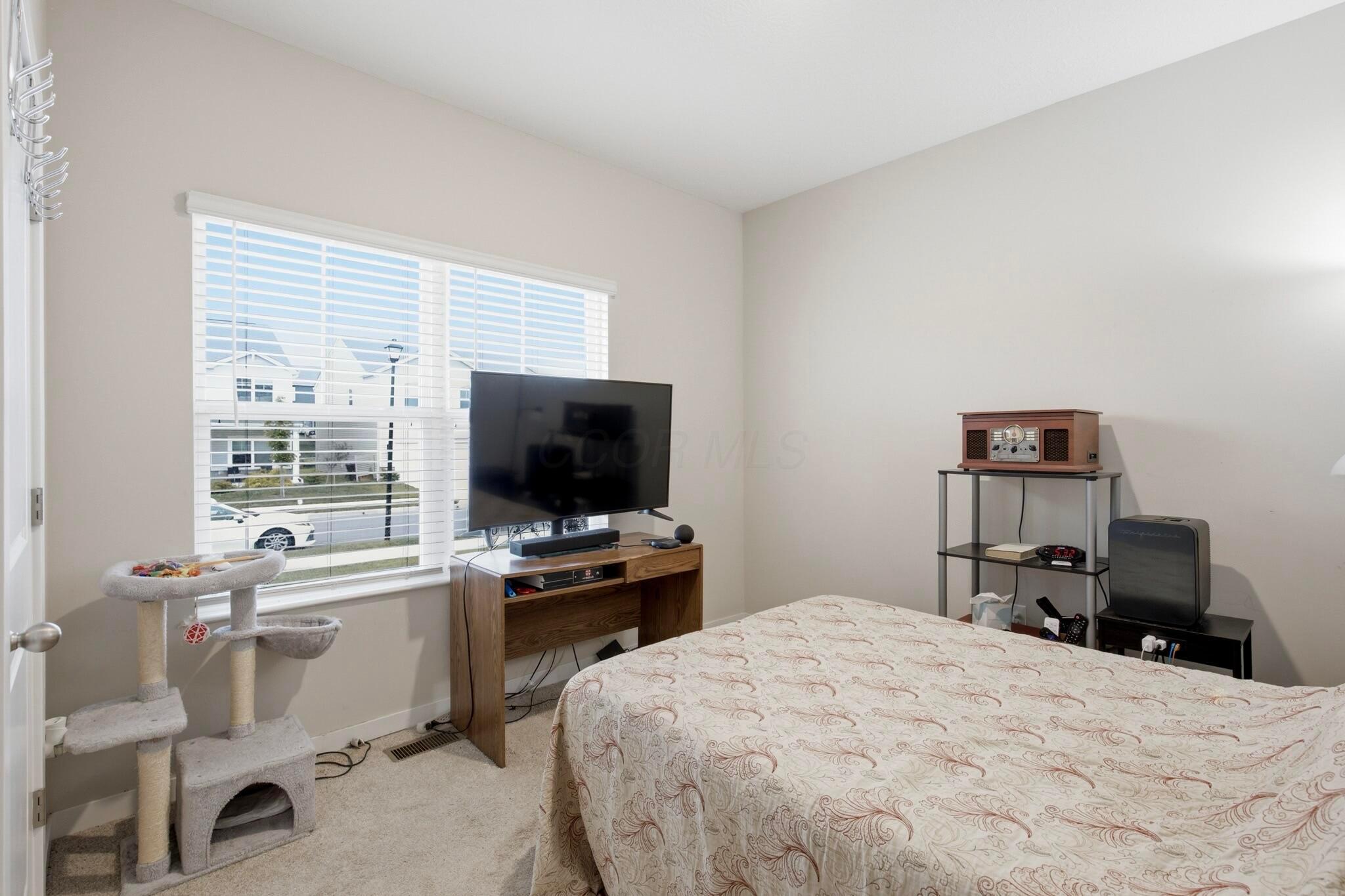 433 Sandburg Drive Property Photo 15