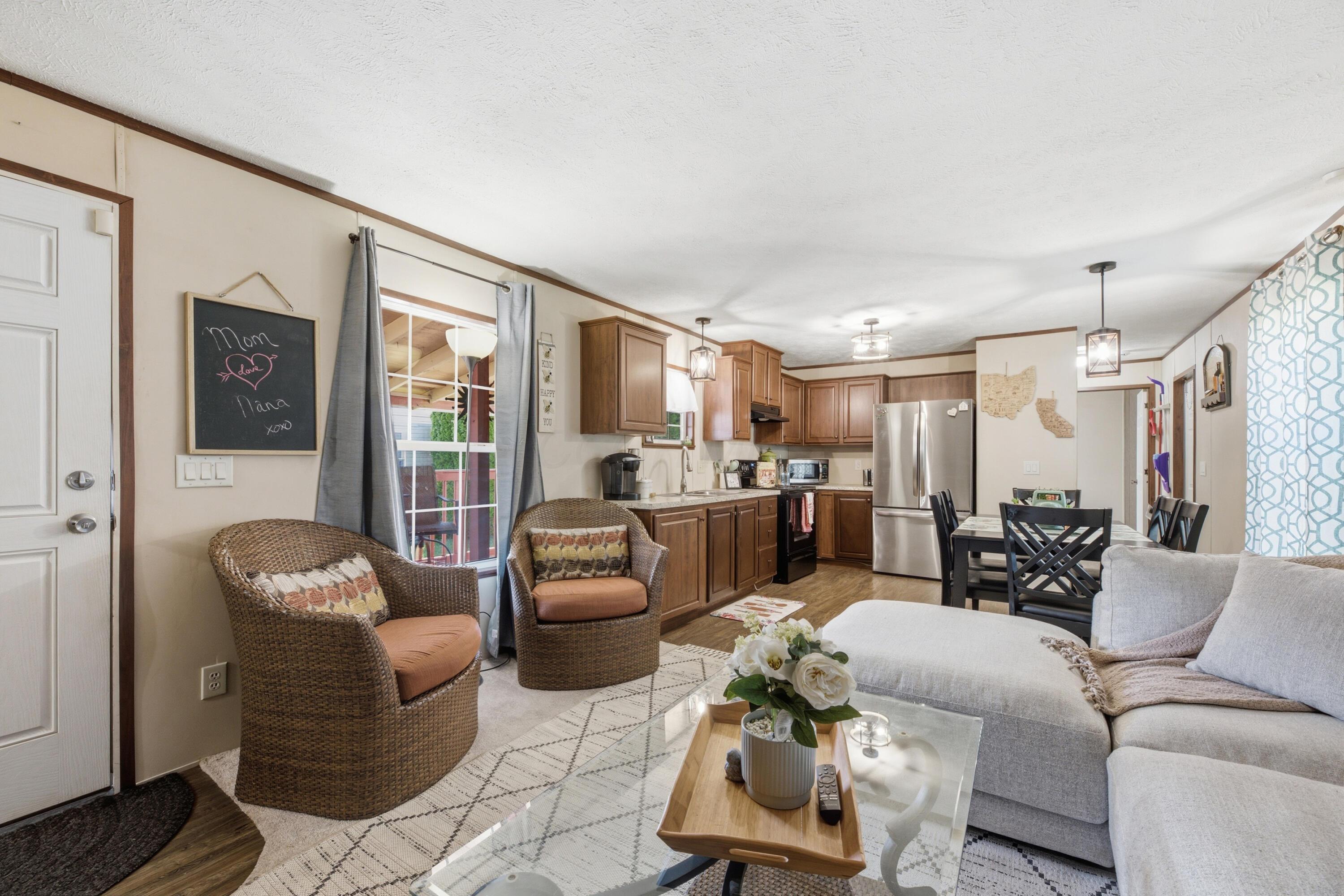 144 Villa Drive Property Photo 4