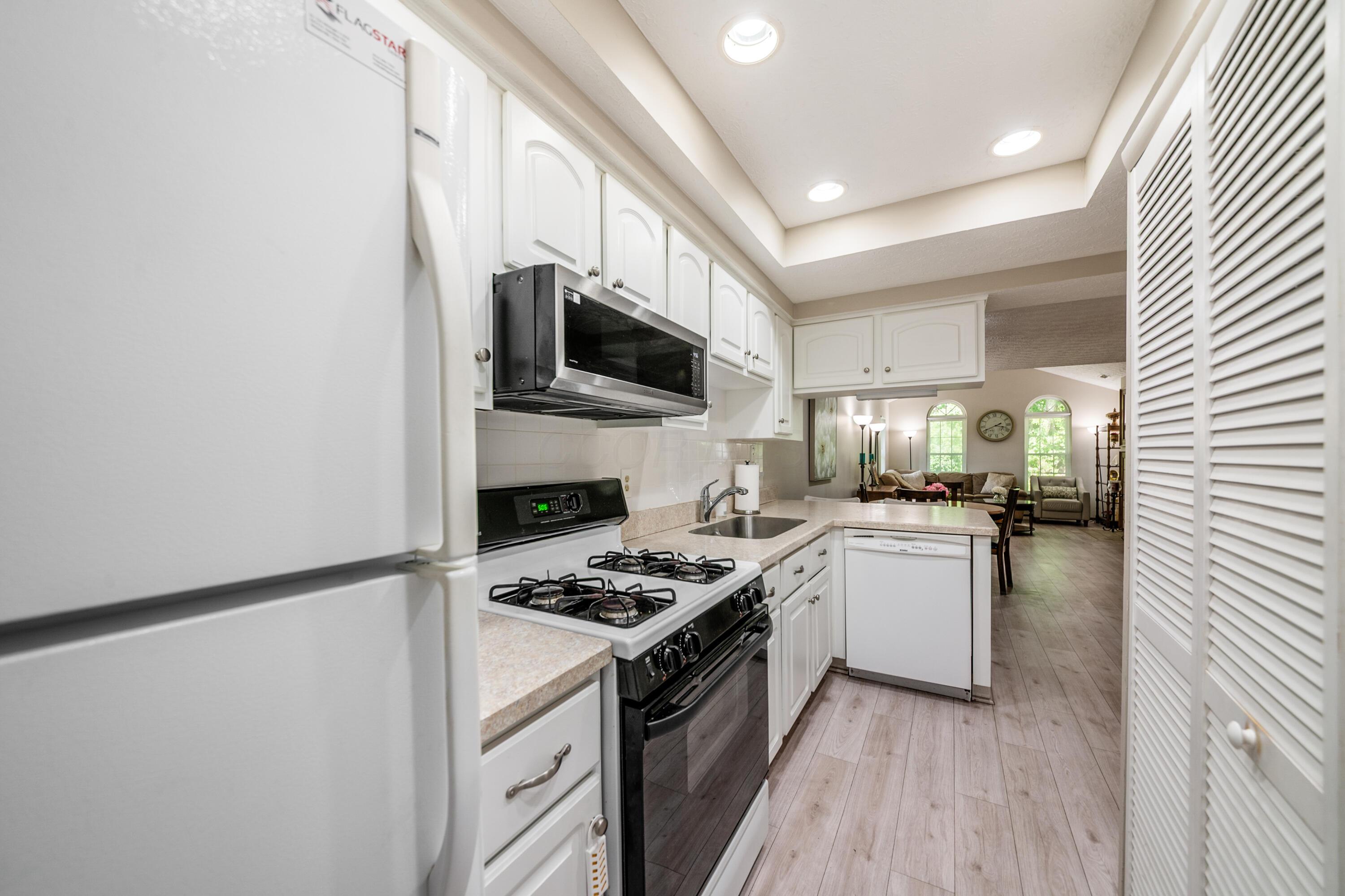 5000 Deer Forest Place, 5000 Property Photo 14