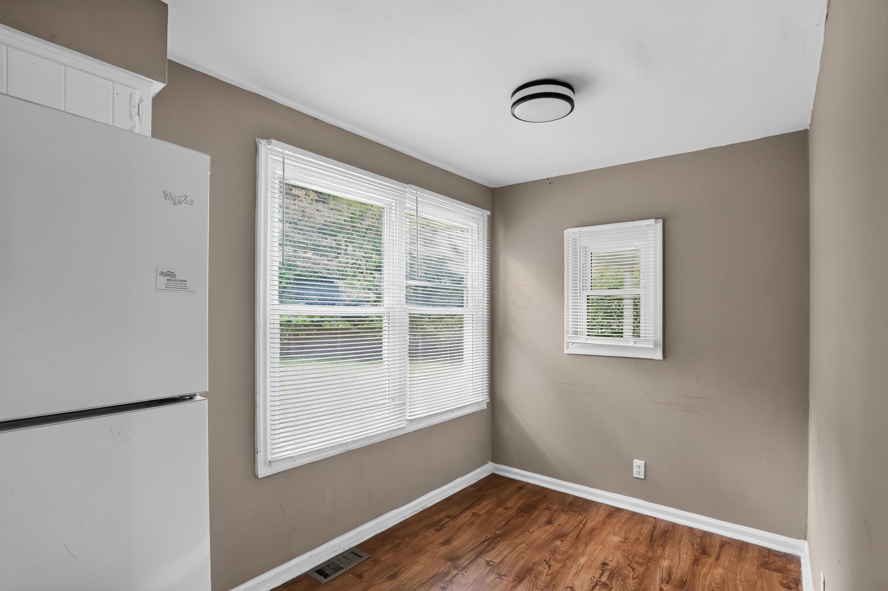 208 S James Road Property Photo 7