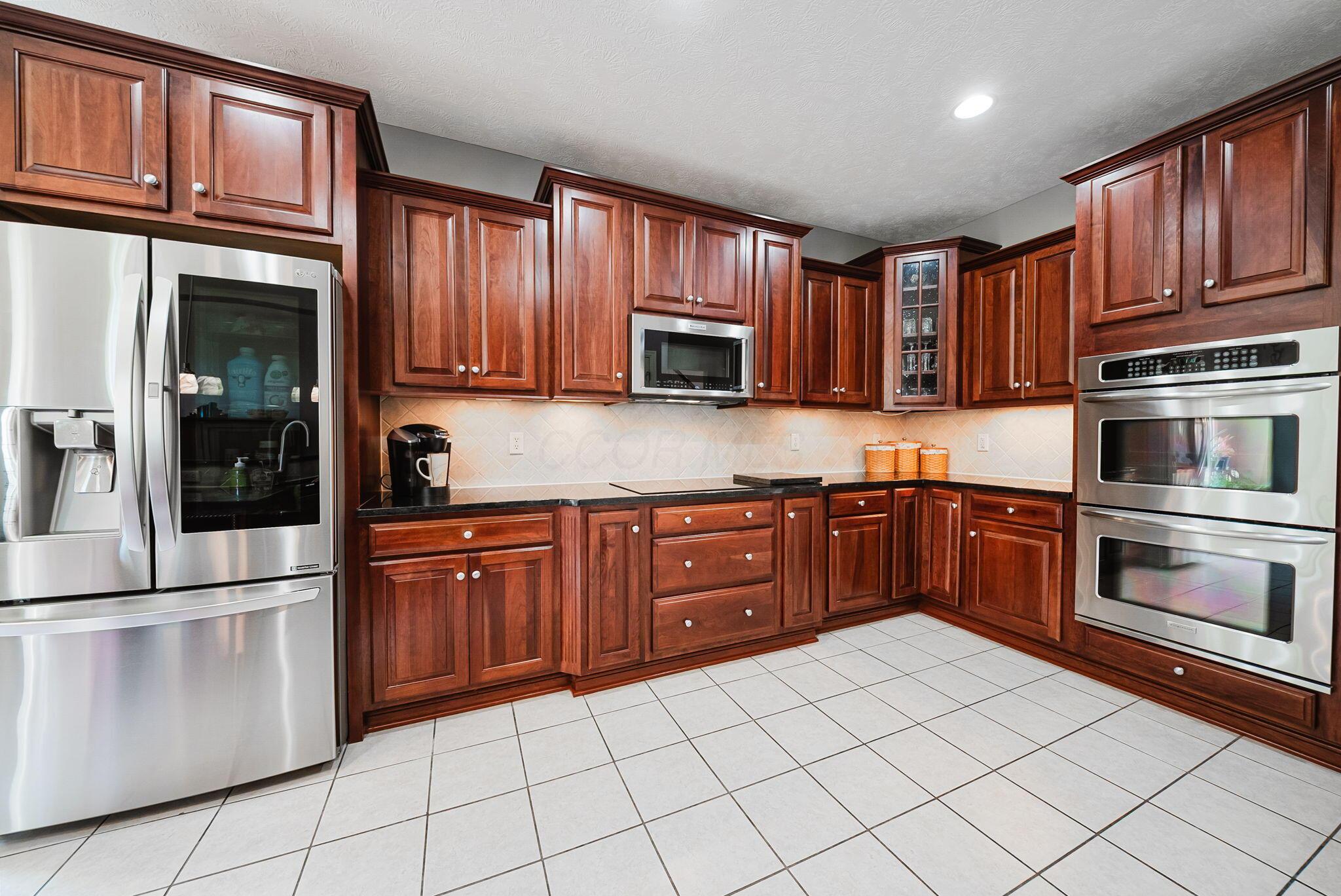 318 Trace Drive Property Photo 3