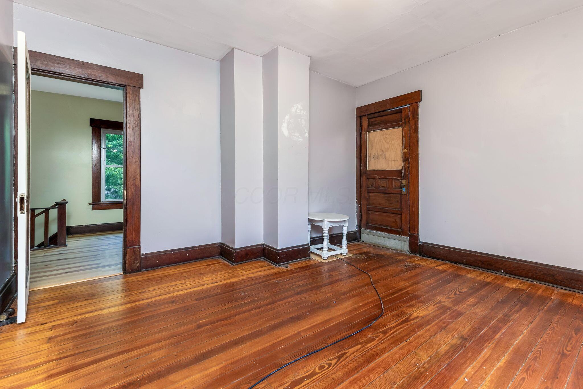 751 Campbell Avenue Property Photo 8