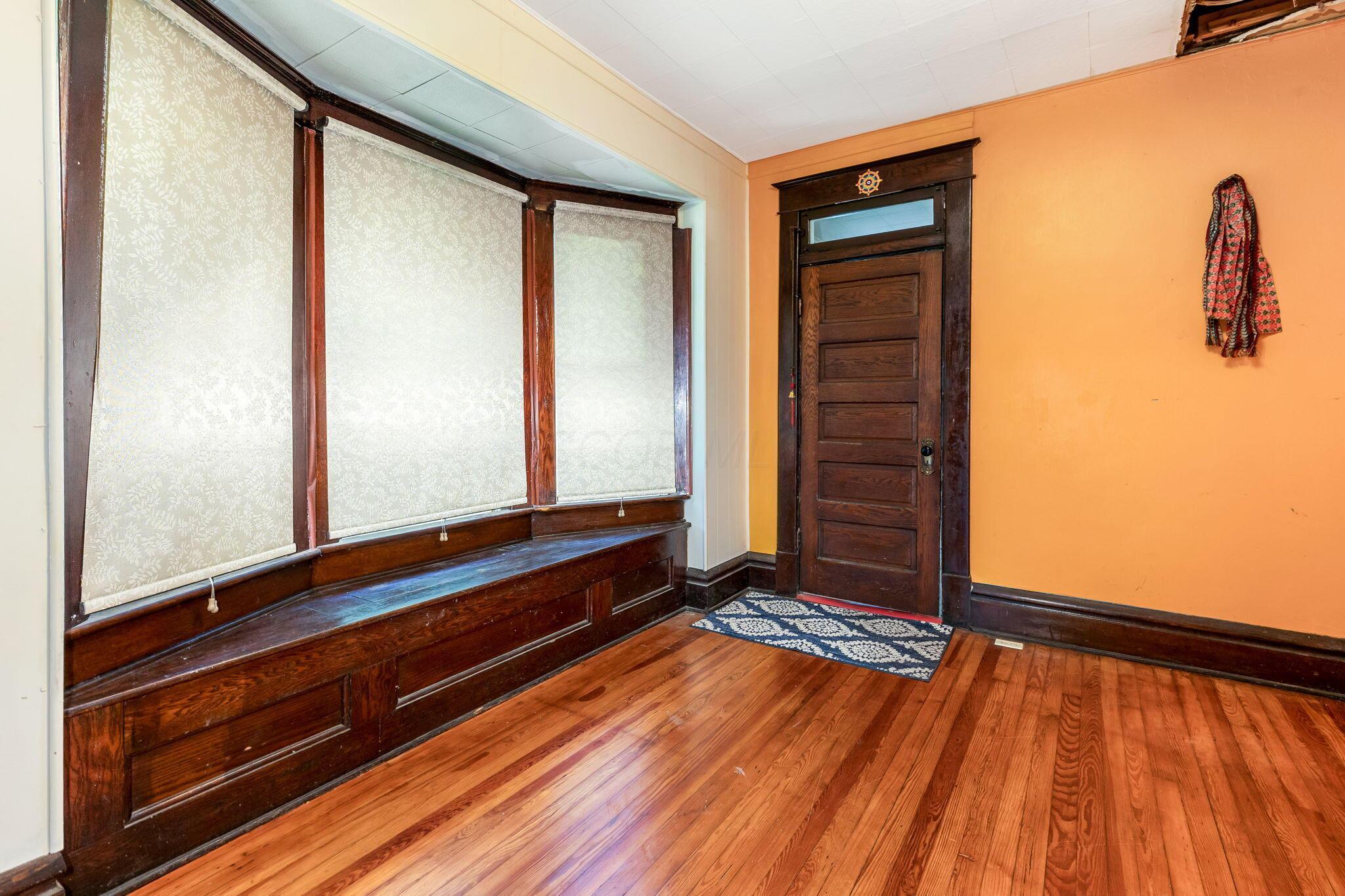 751 Campbell Avenue Property Photo 20