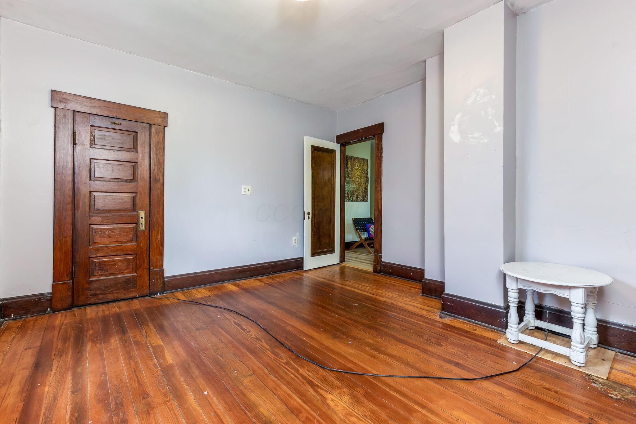 751 Campbell Avenue Property Photo 24