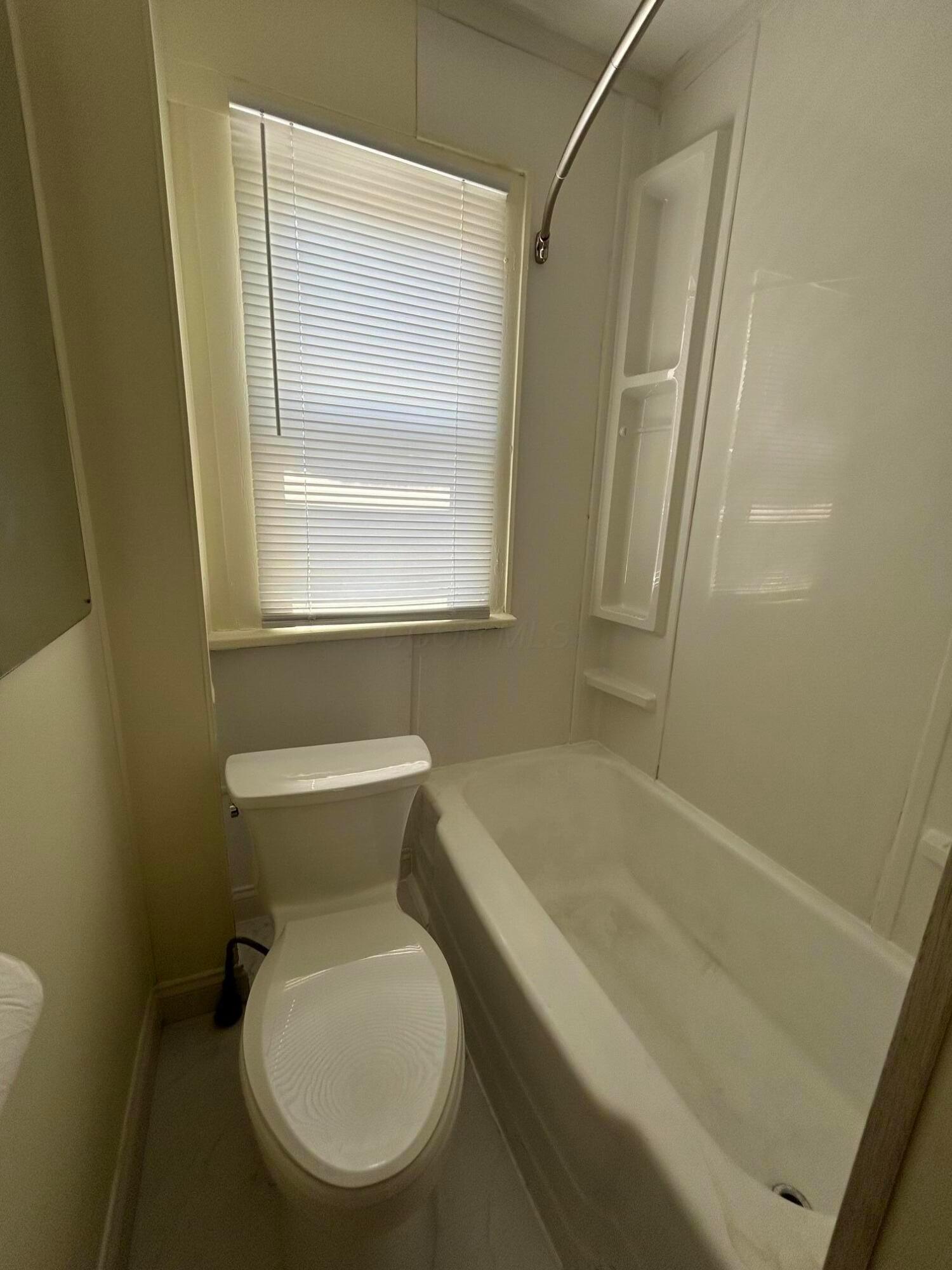 329 E 12th Avenue Property Photo 13