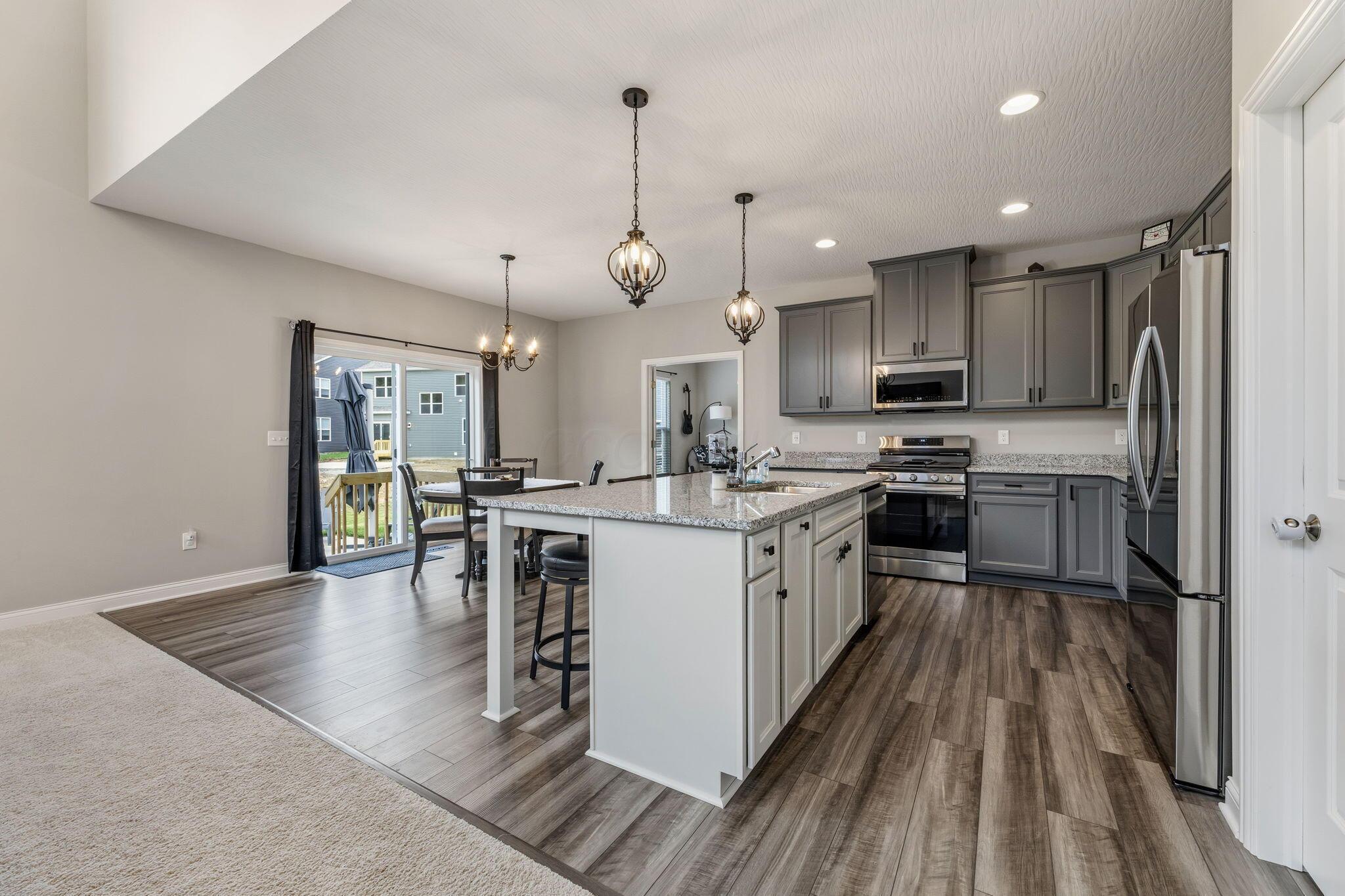 1405 Sand Dome Way Property Photo 11