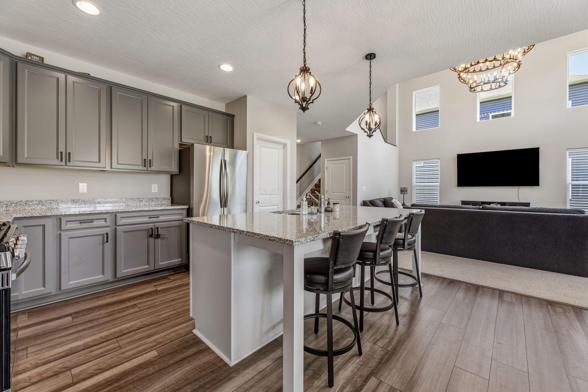 1405 Sand Dome Way Property Photo 12
