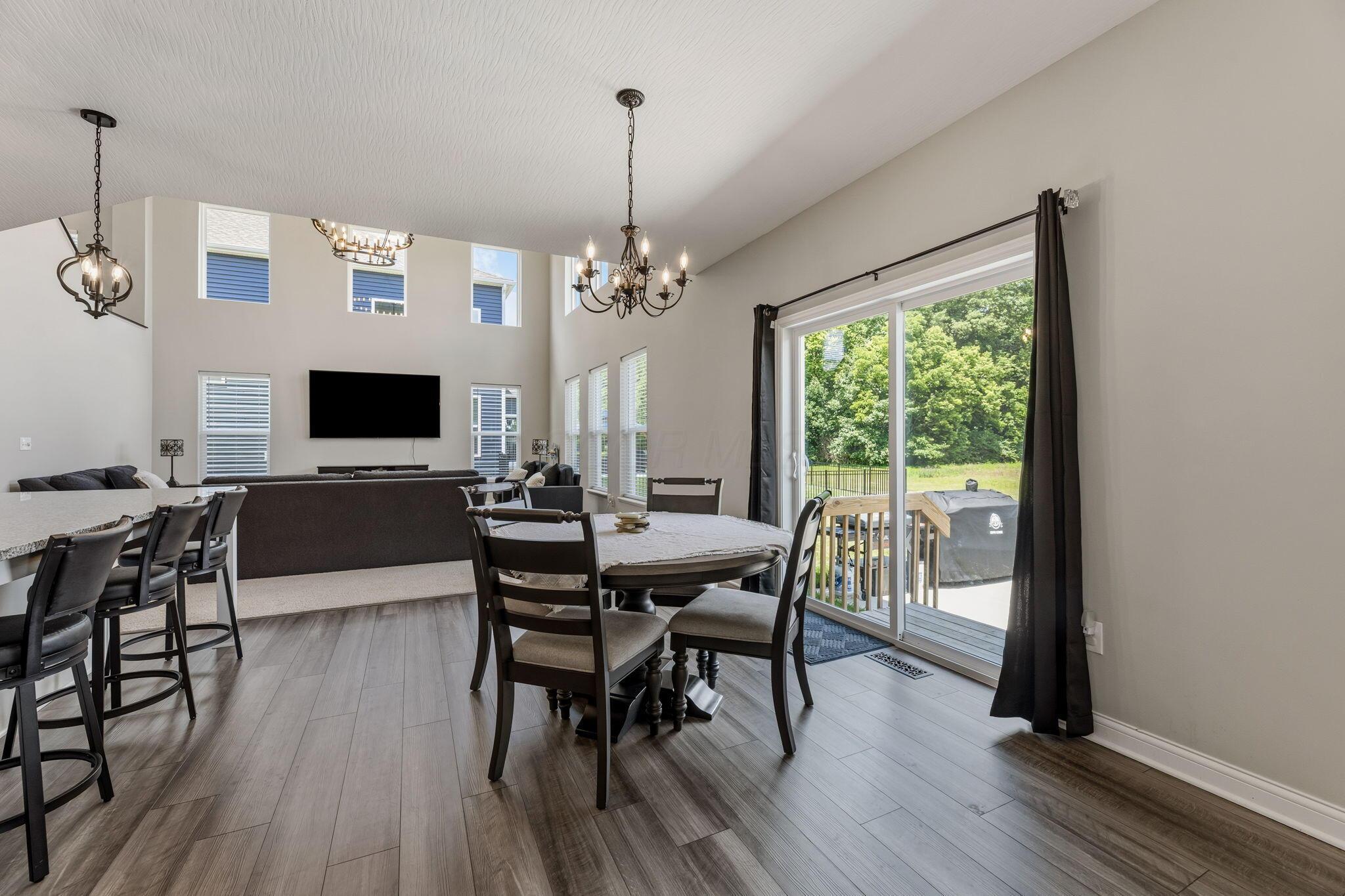 1405 Sand Dome Way Property Photo 15