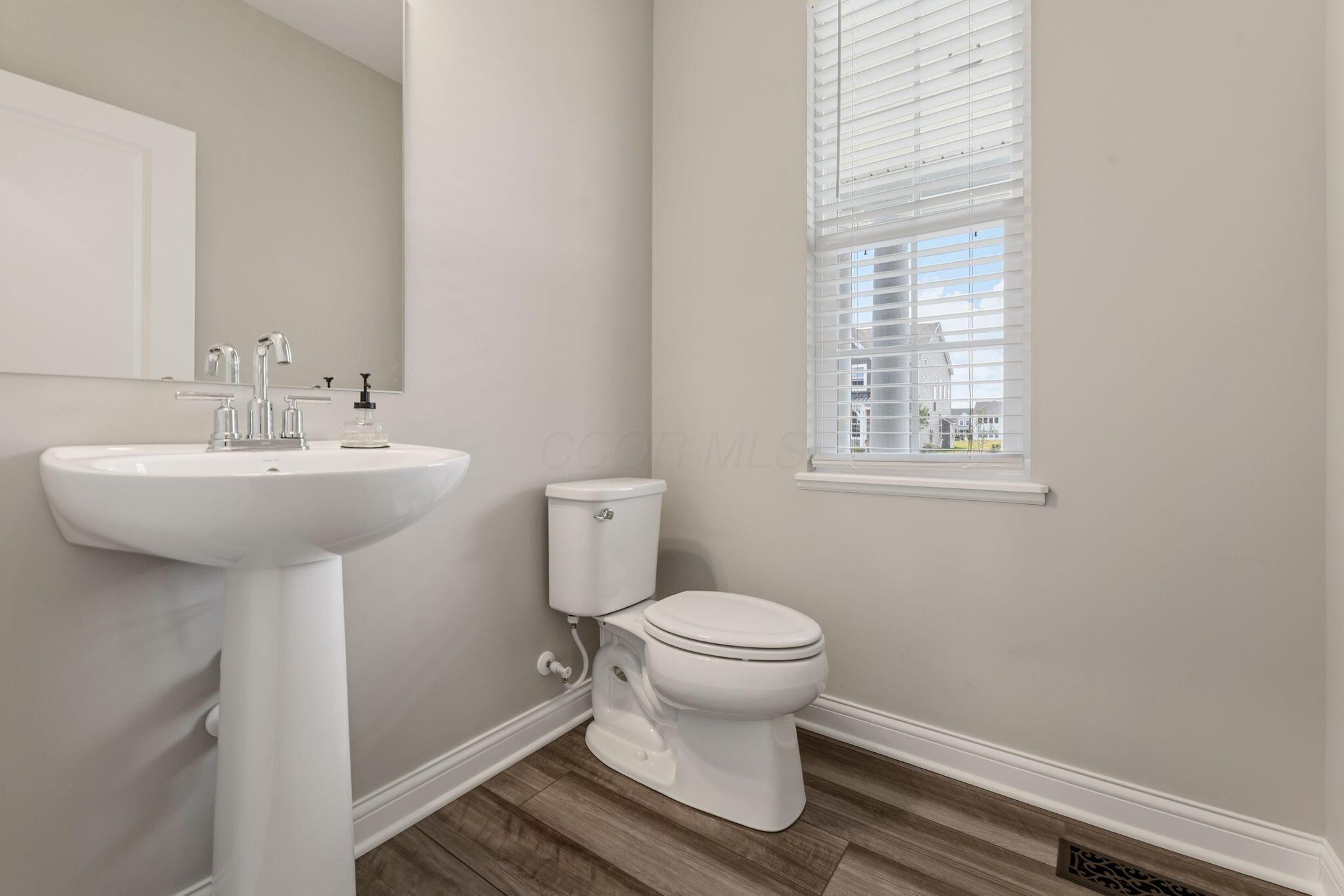 1405 Sand Dome Way Property Photo 20