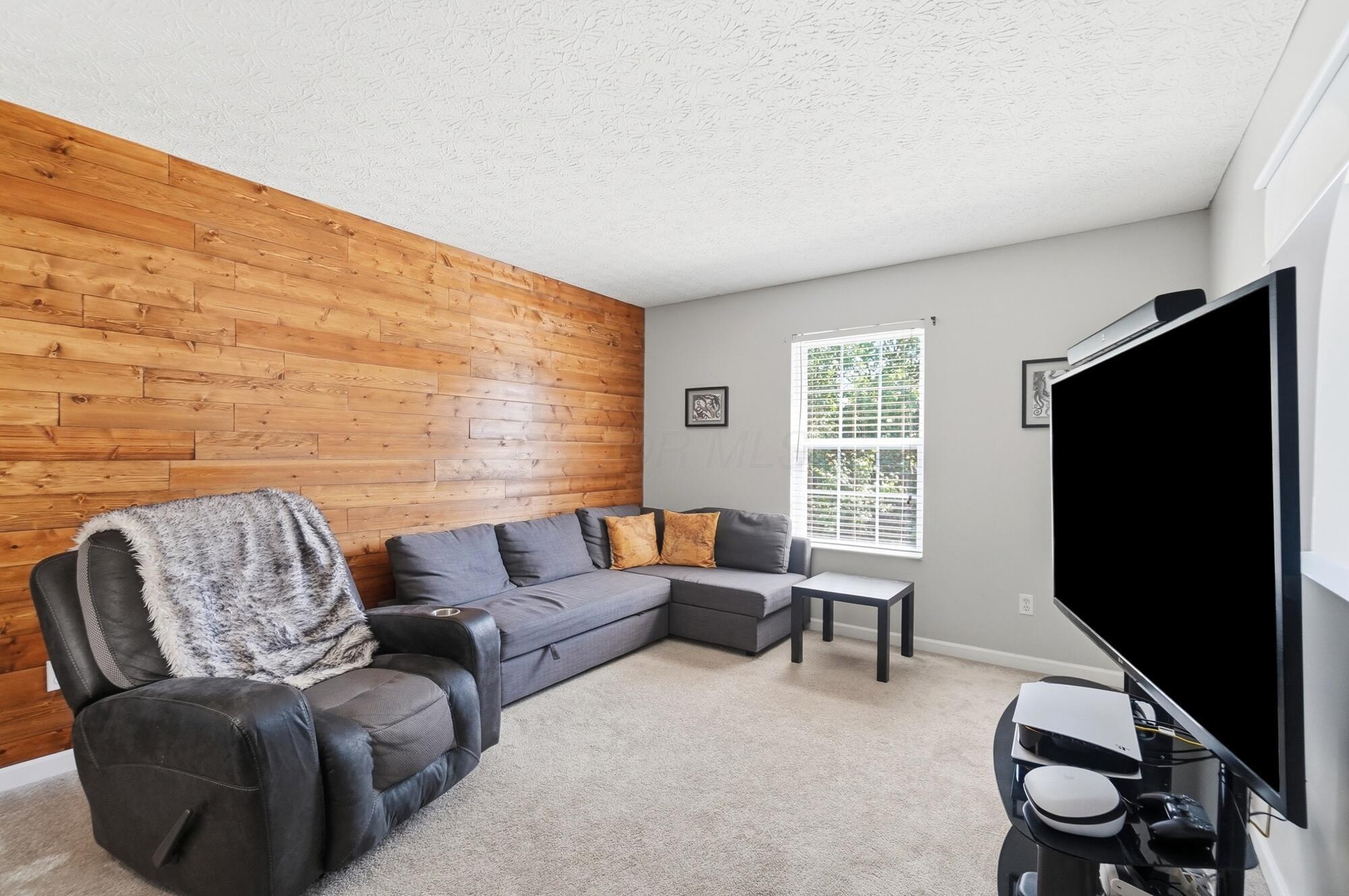 17 Tabilore Loop Property Photo 41
