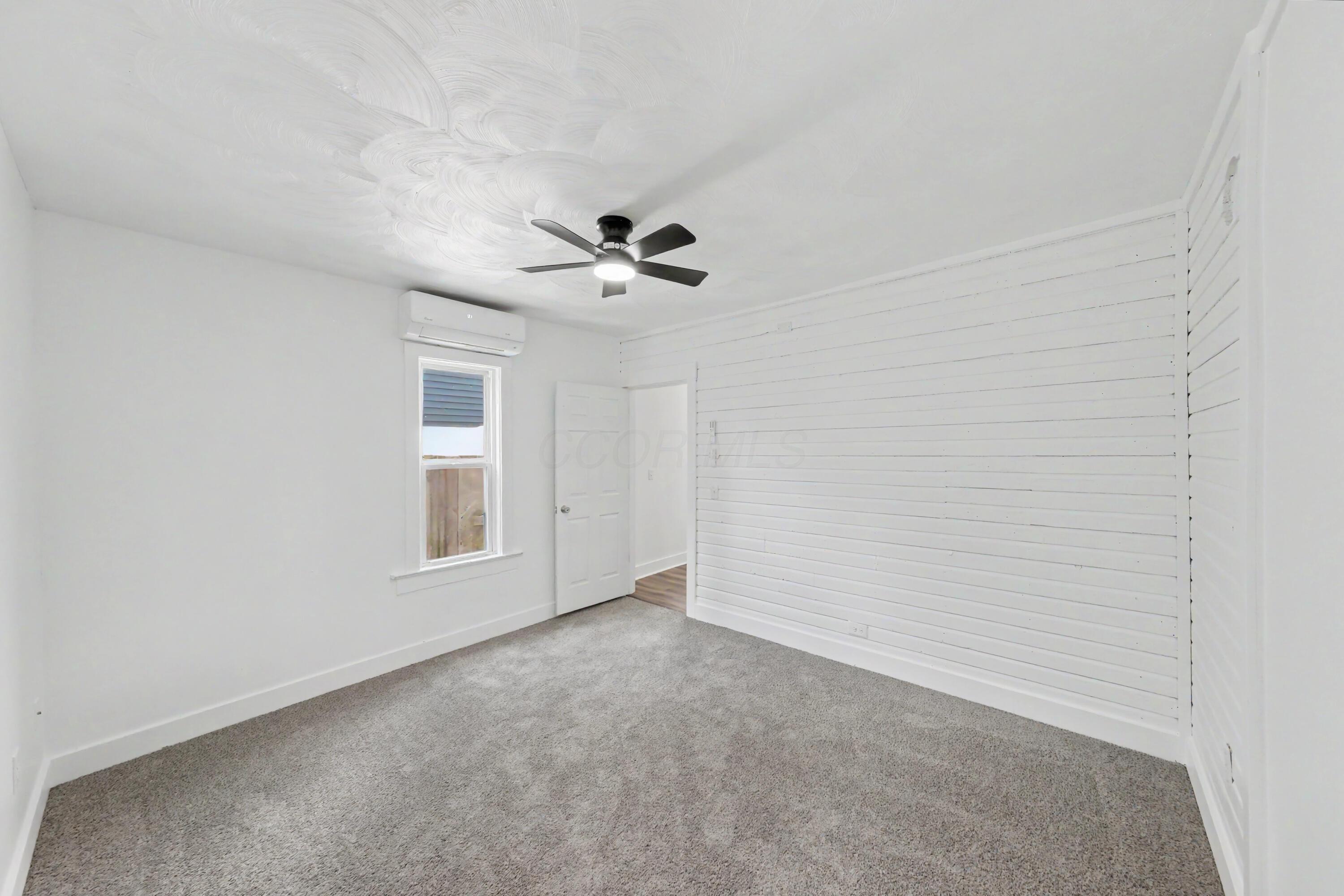 307 Park Avenue Property Photo 16