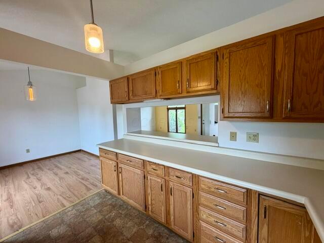 1093 Lizabeth Circle Property Photo 5
