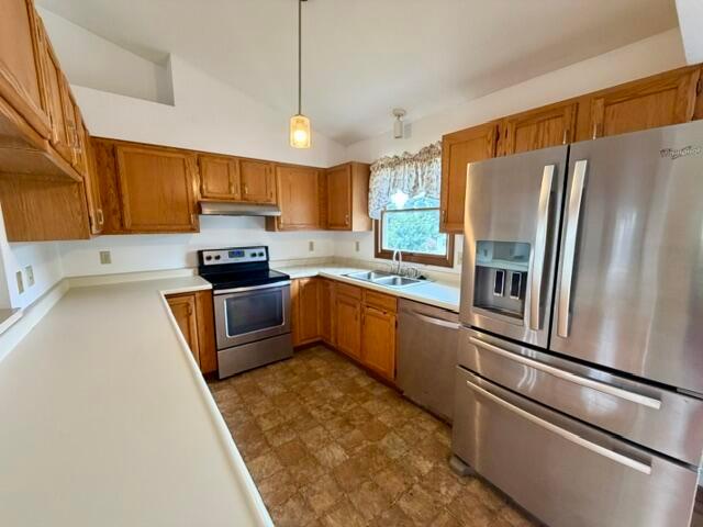 1093 Lizabeth Circle Property Photo 6