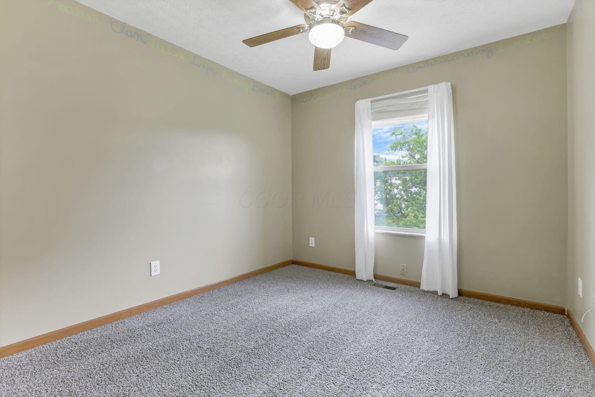 1676 Tecumseh Property Photo 30