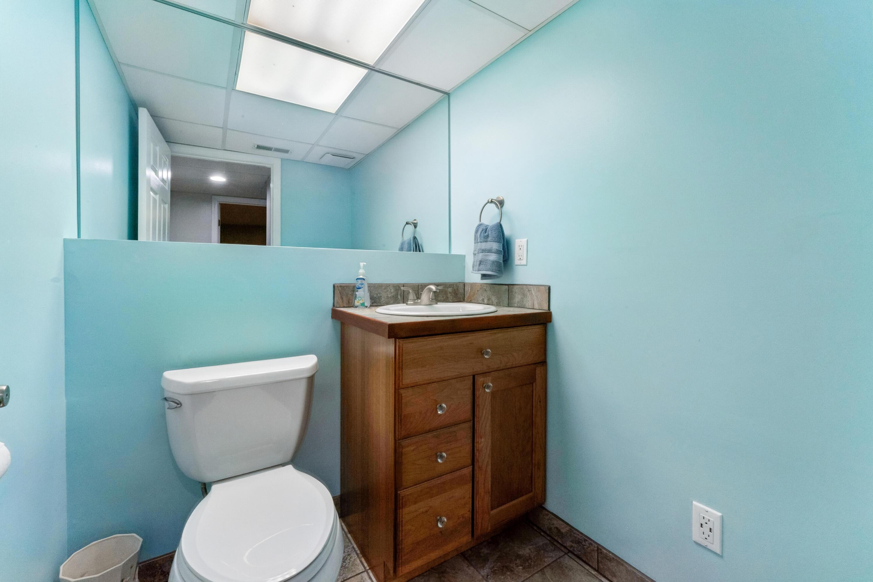 11011 Fairview Road Se Property Photo 17