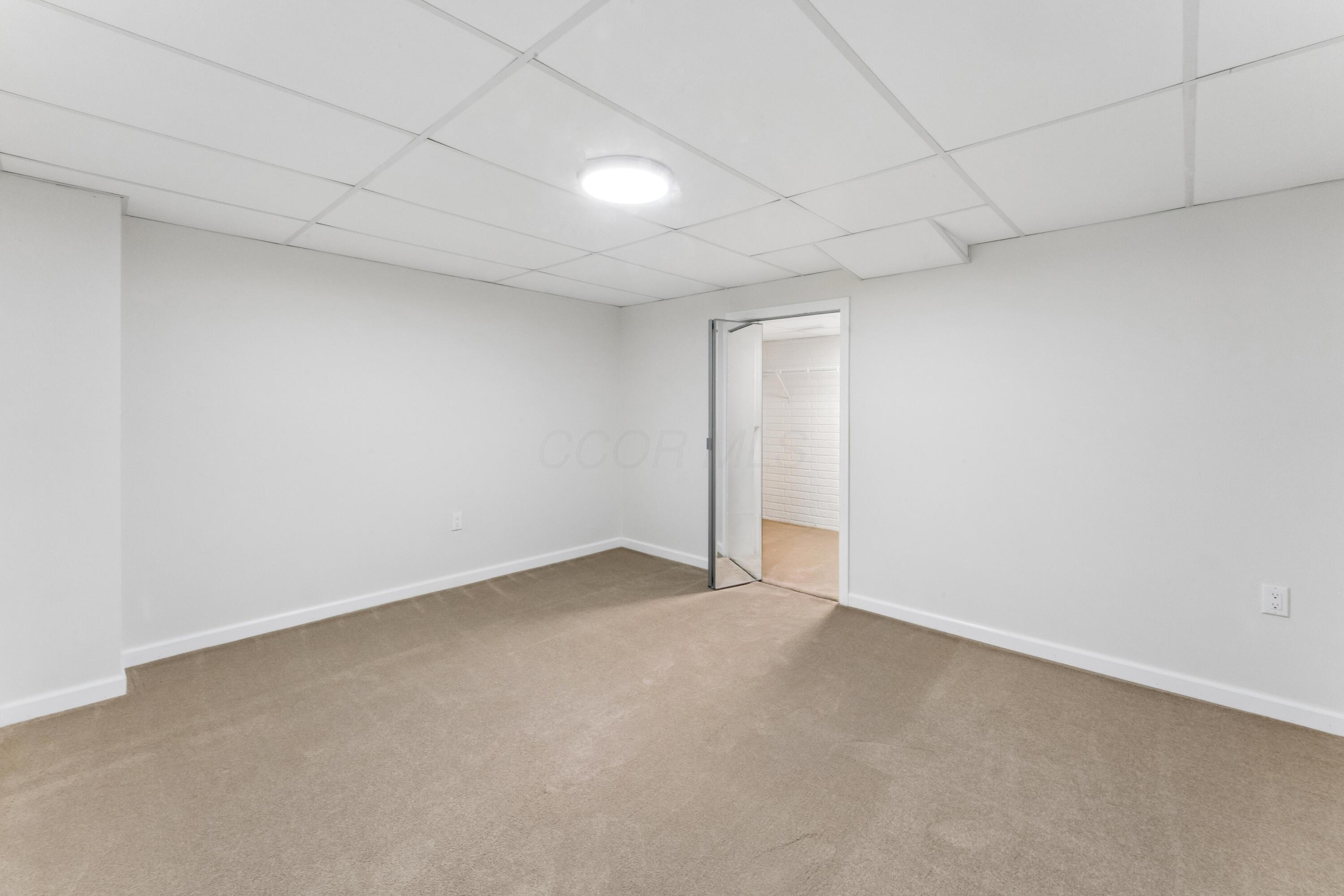 11011 Fairview Road Se Property Photo 24
