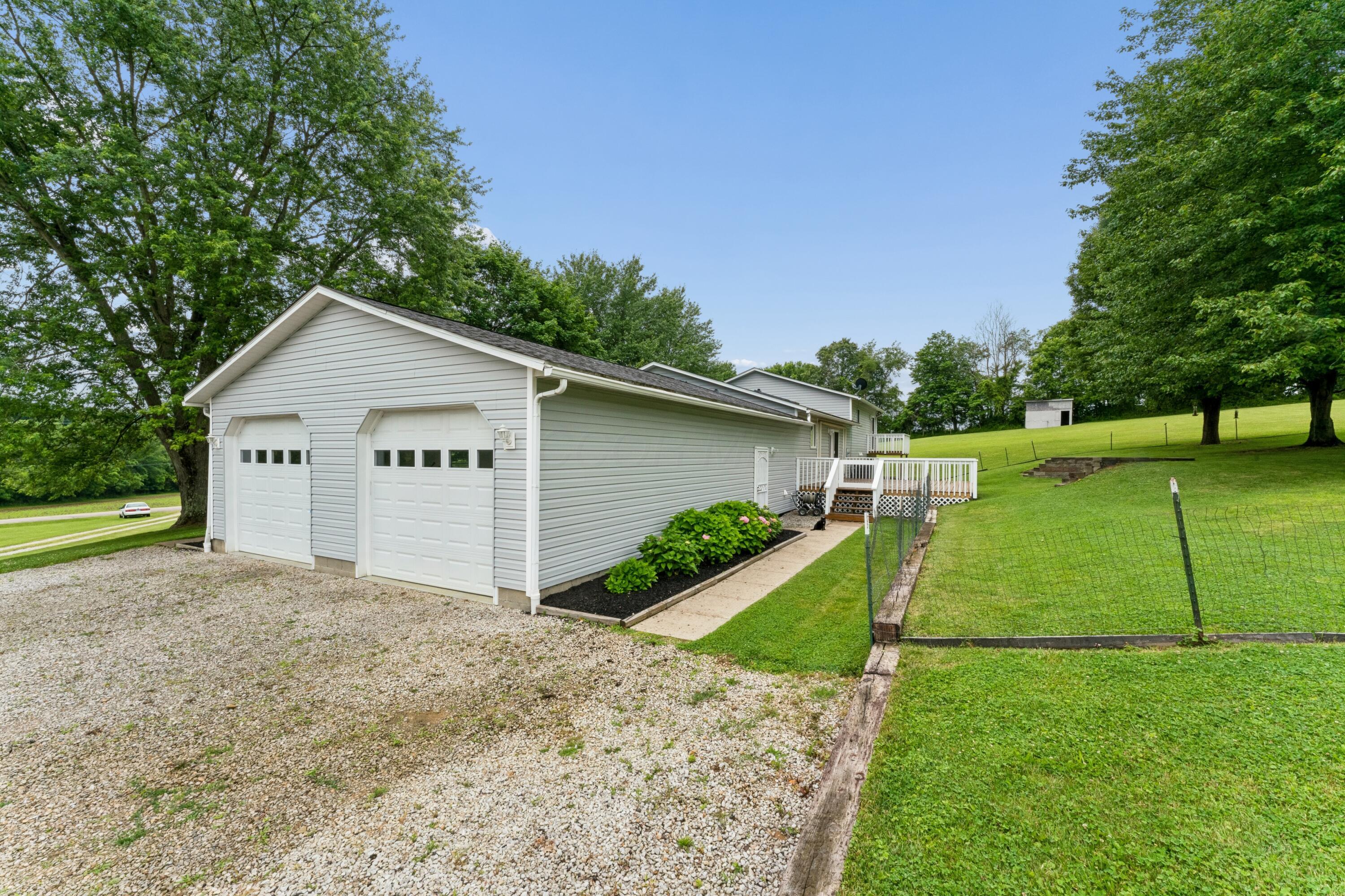 11011 Fairview Road Se Property Photo 42