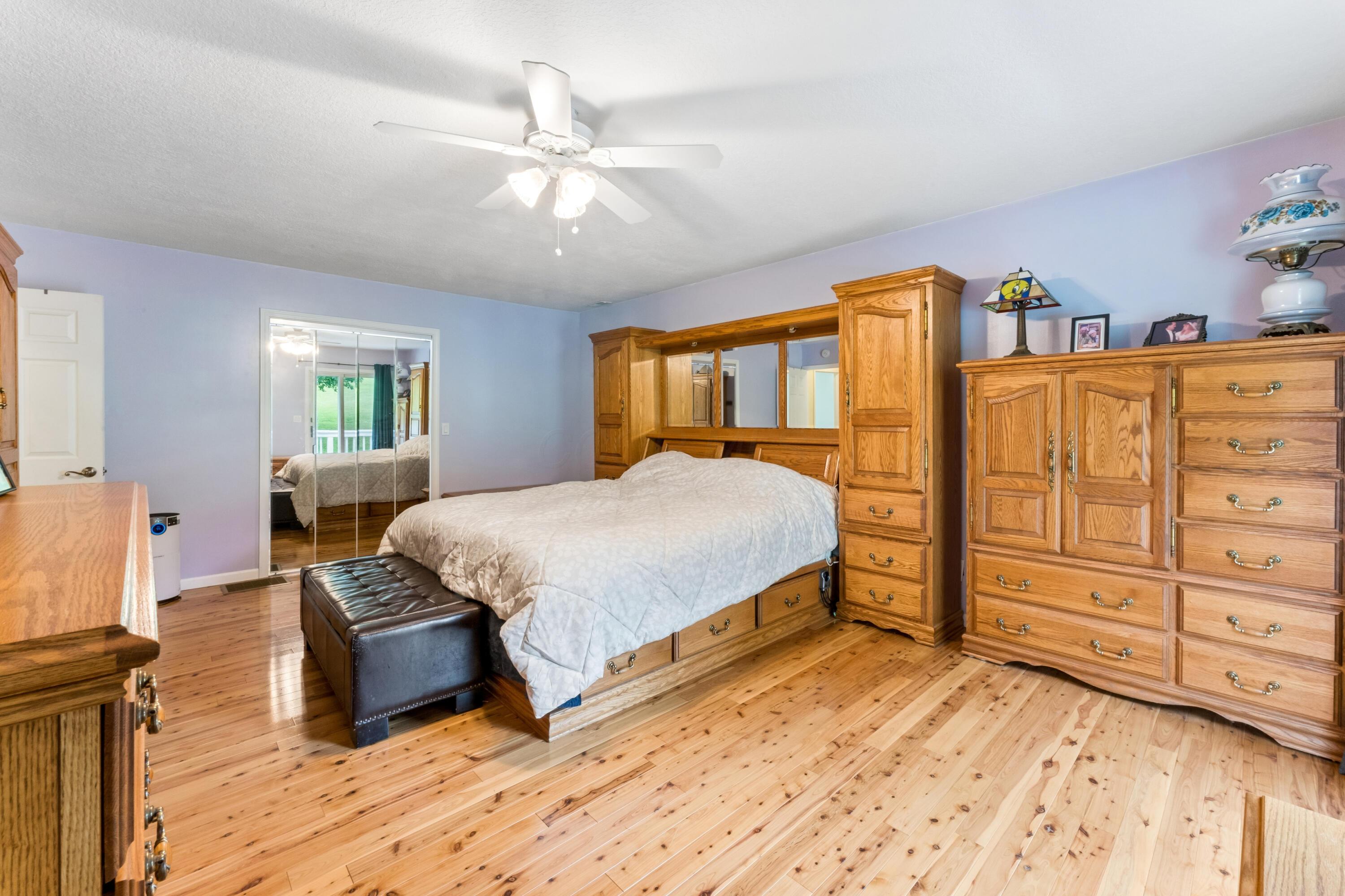 11011 Fairview Road Se Property Photo 54