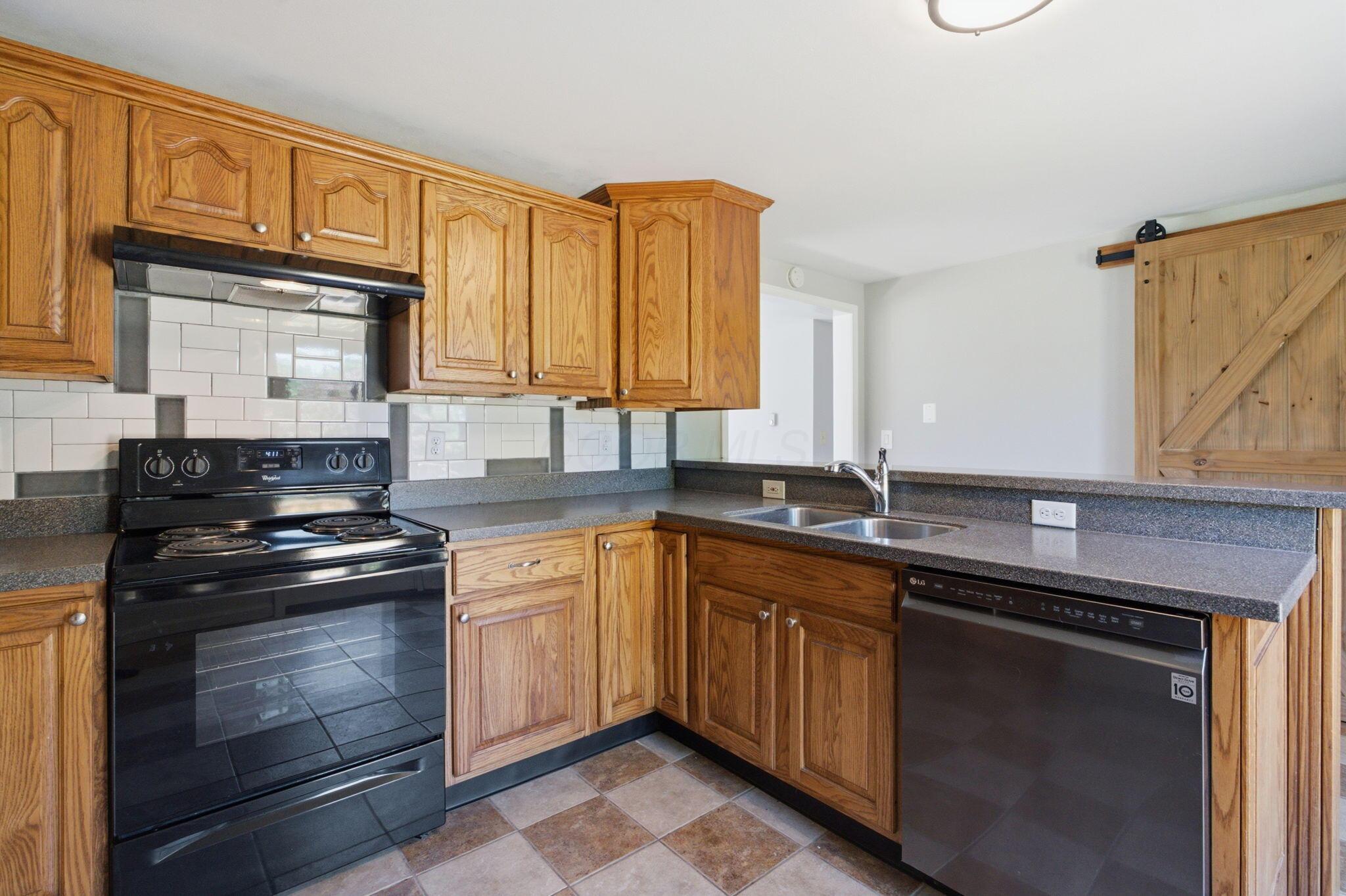 2704 Us Highway 42 Property Photo 15