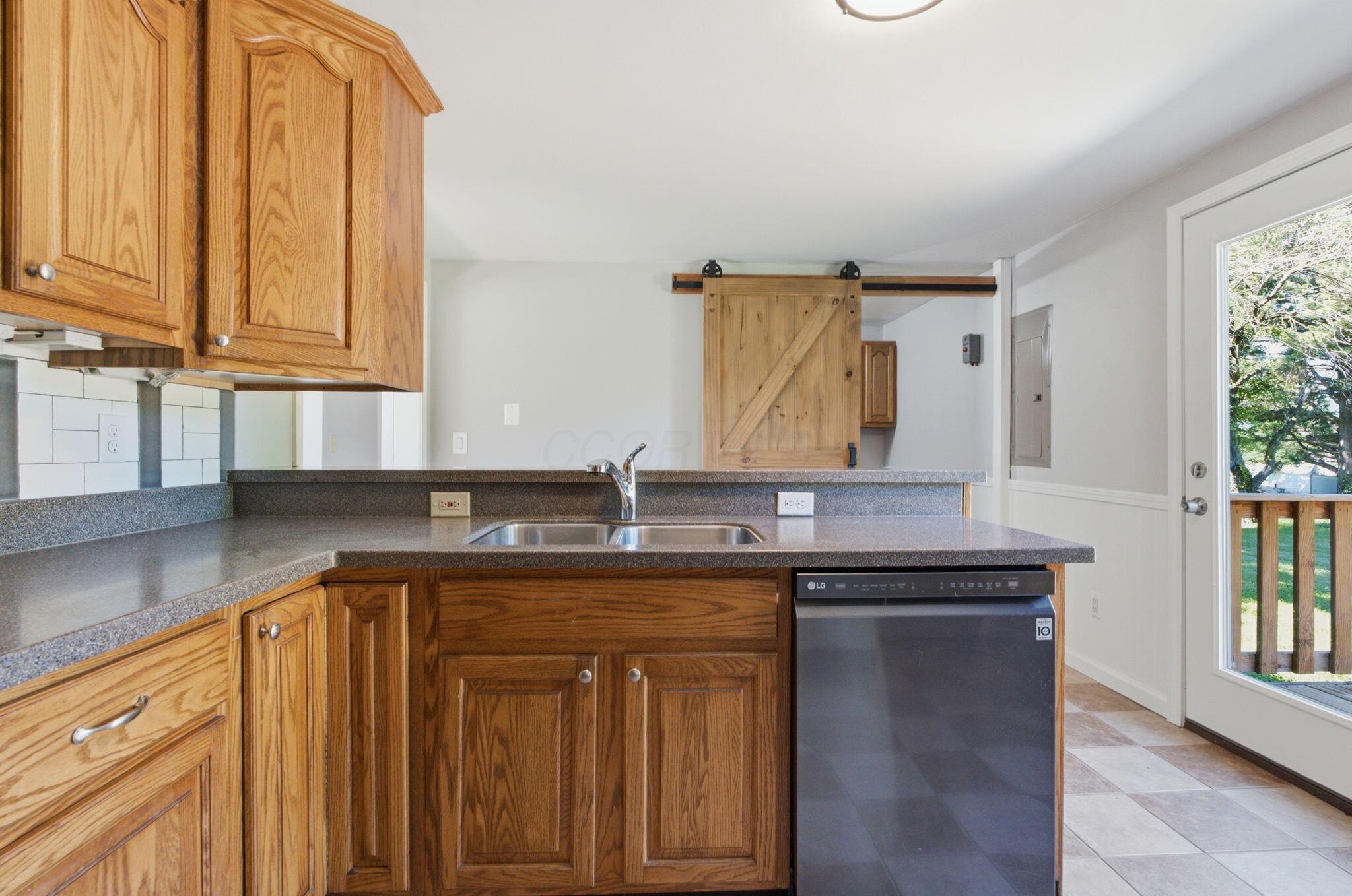 2704 Us Highway 42 Property Photo 17