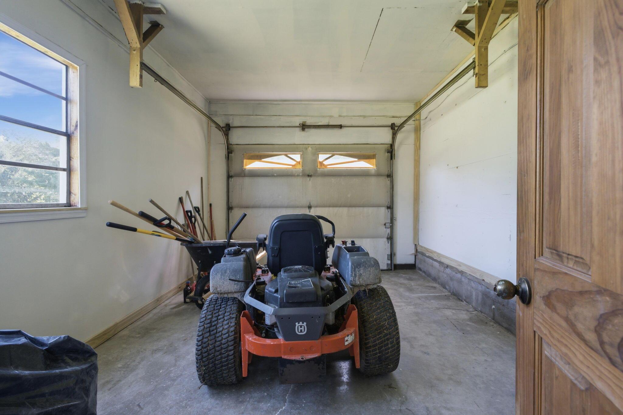 2704 Us Highway 42 Property Photo 33