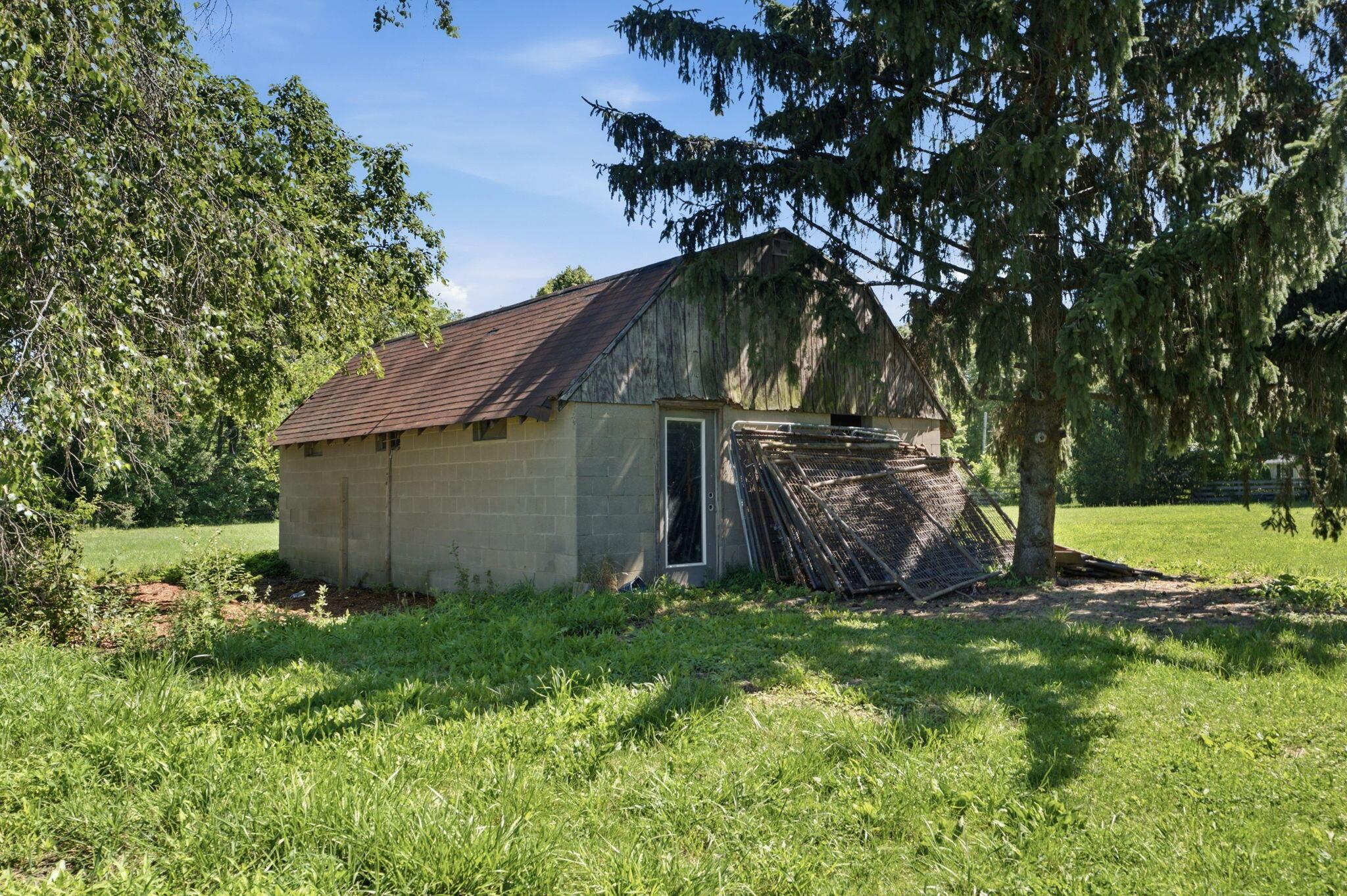 2704 Us Highway 42 Property Photo 41