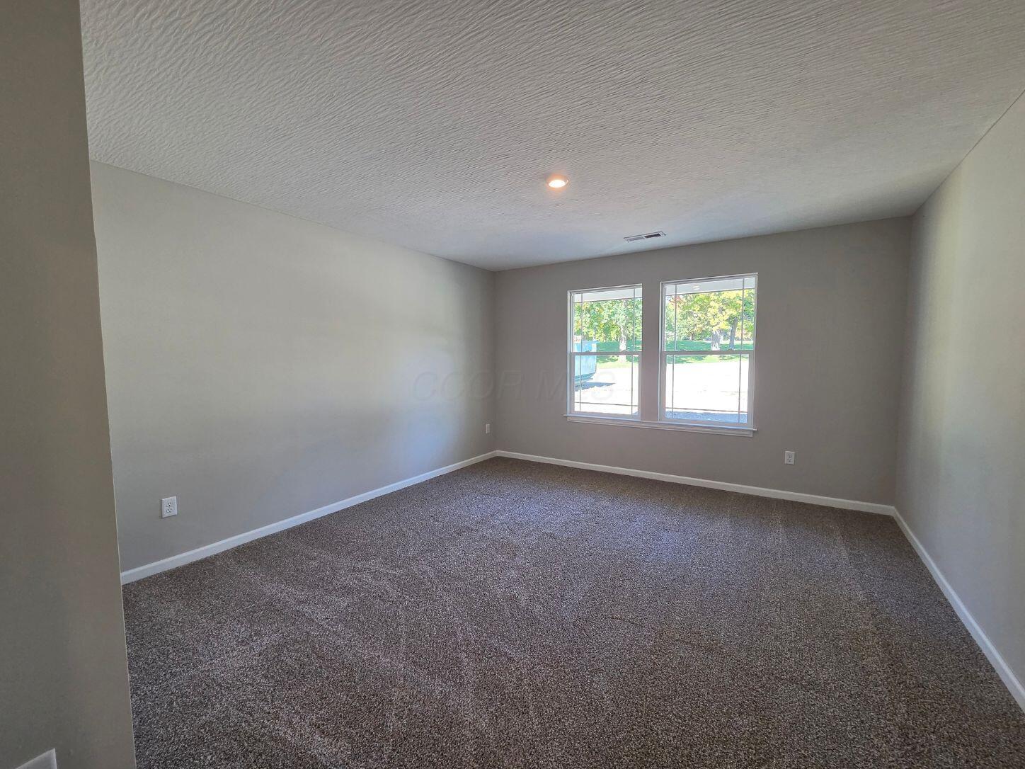 510 E High Avenue Property Photo 4