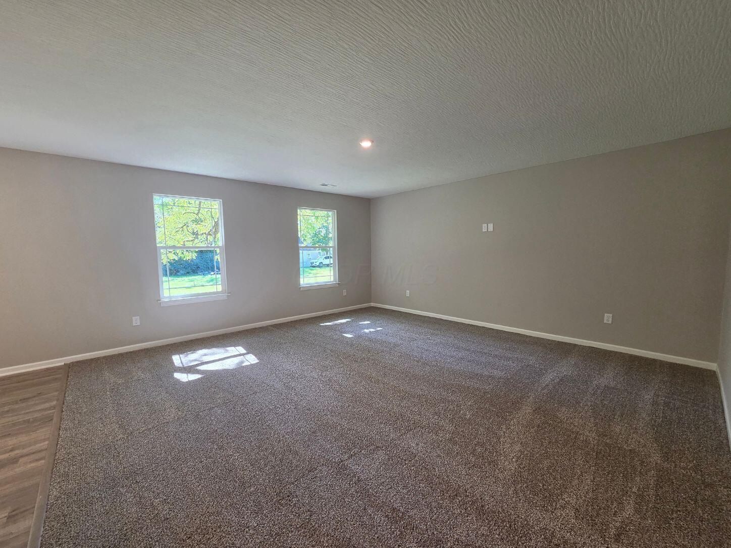 510 E High Avenue Property Photo 7