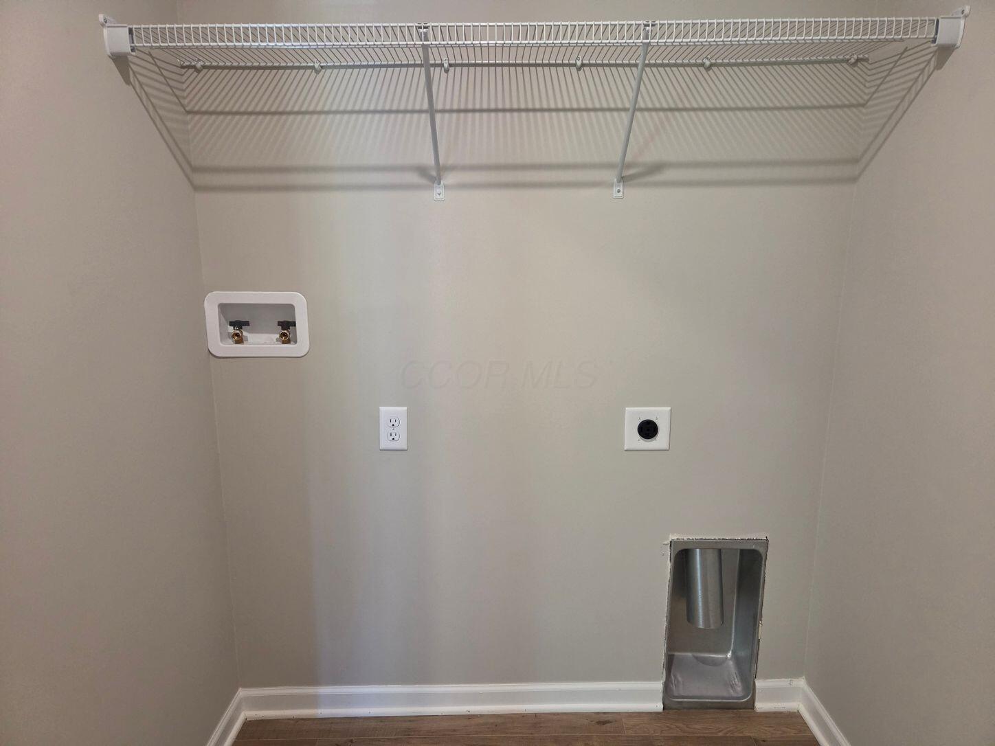 510 E High Avenue Property Photo 12