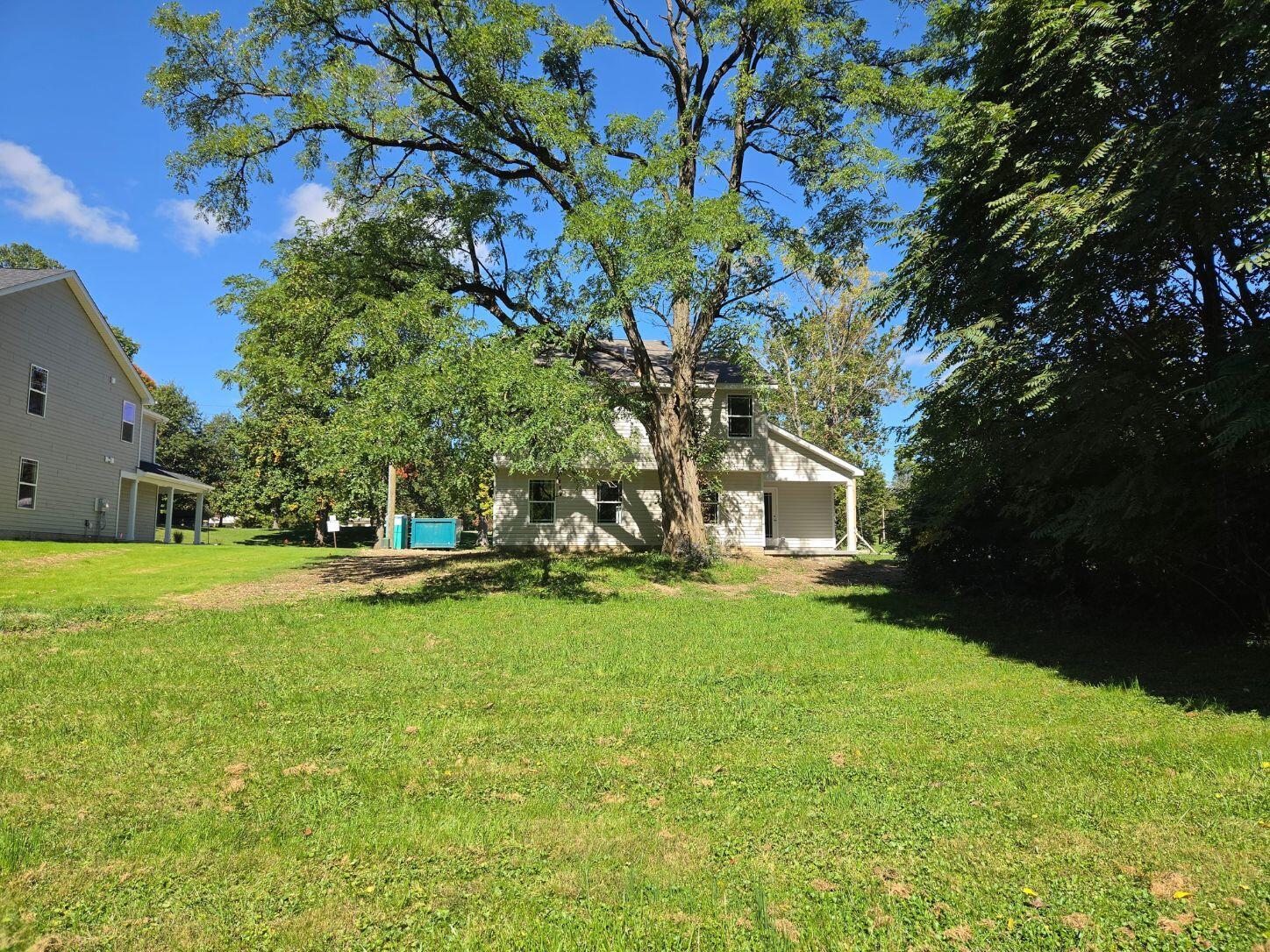 510 E High Avenue Property Photo 23
