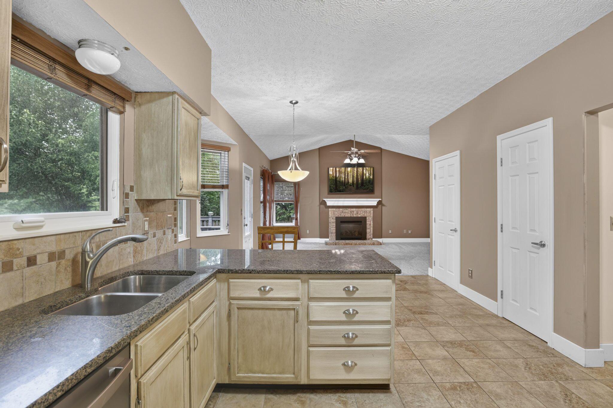 8079 Pelham Drive Property Photo 15