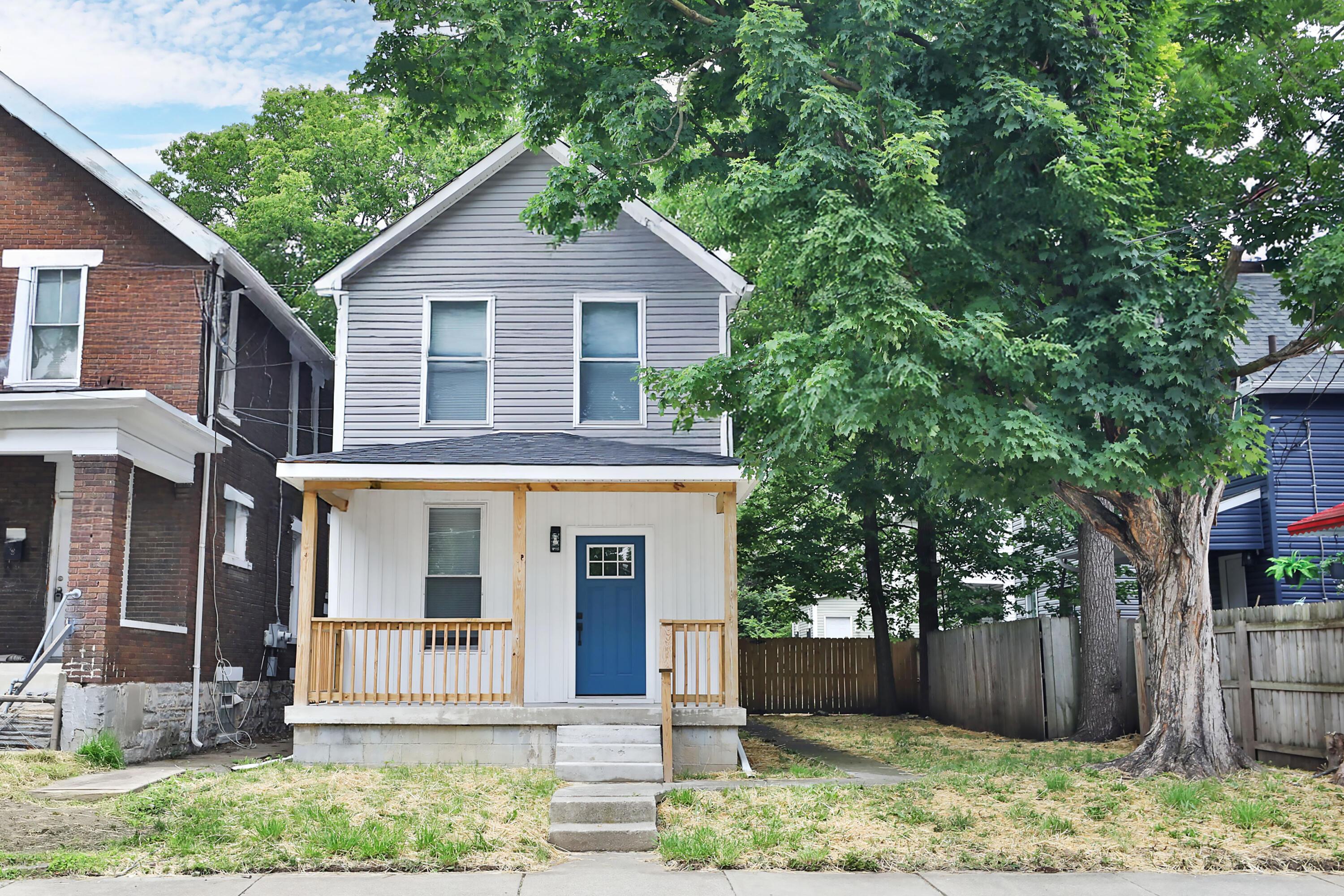 1140 E Mound Street Property Photo 2