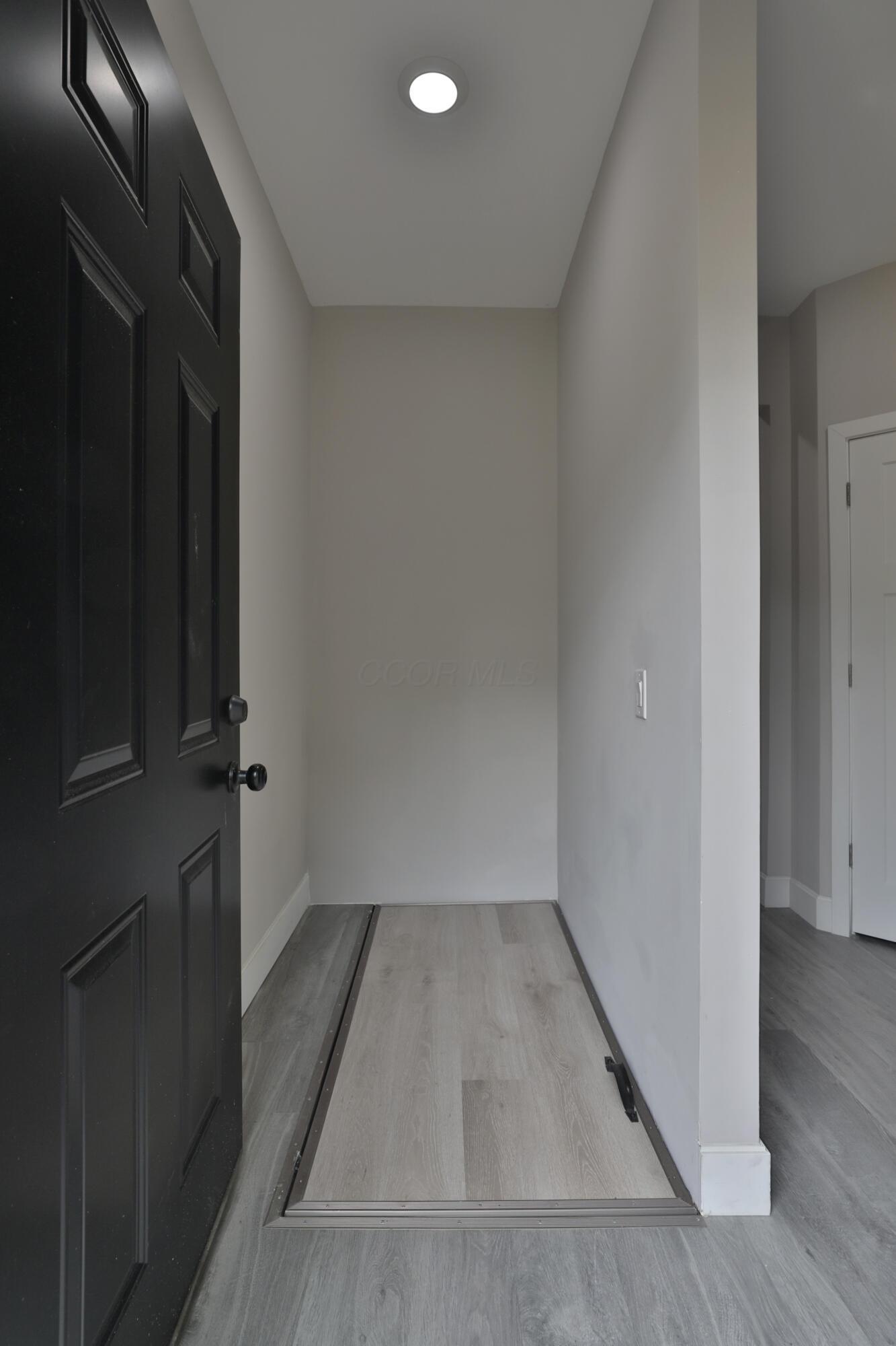 1140 E Mound Street Property Photo 21