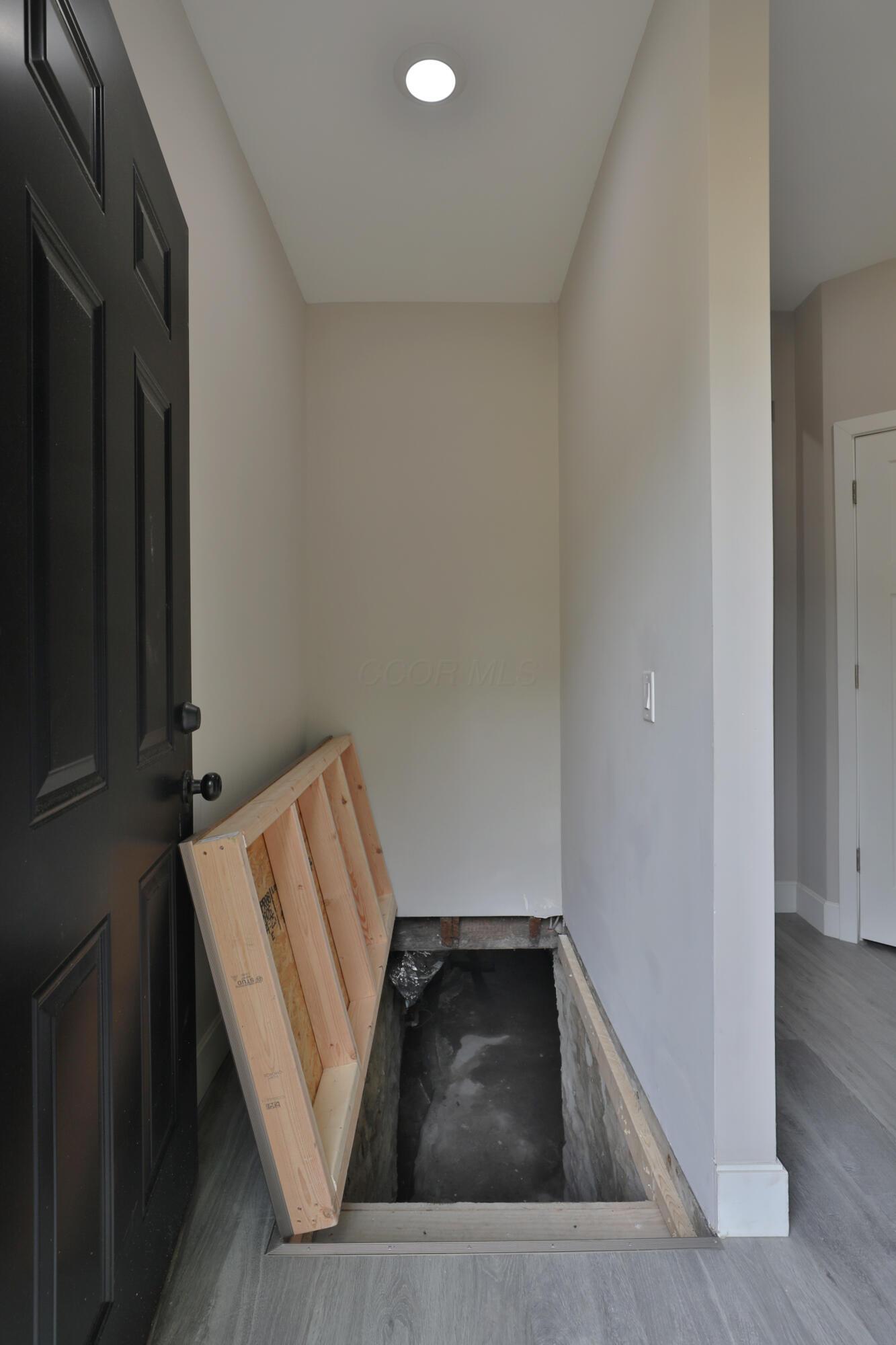 1140 E Mound Street Property Photo 22