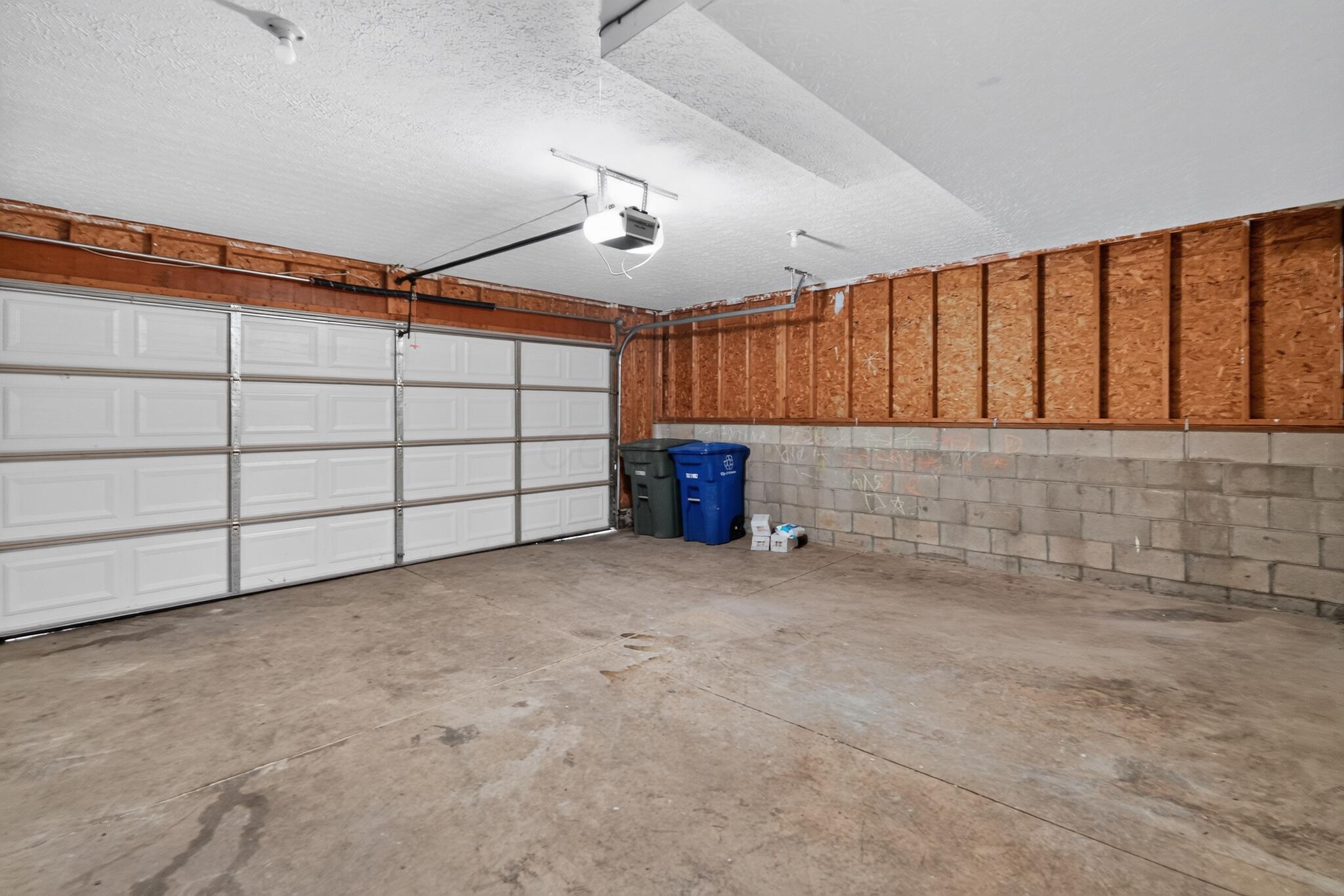 2836 Beal Drive Property Photo 5