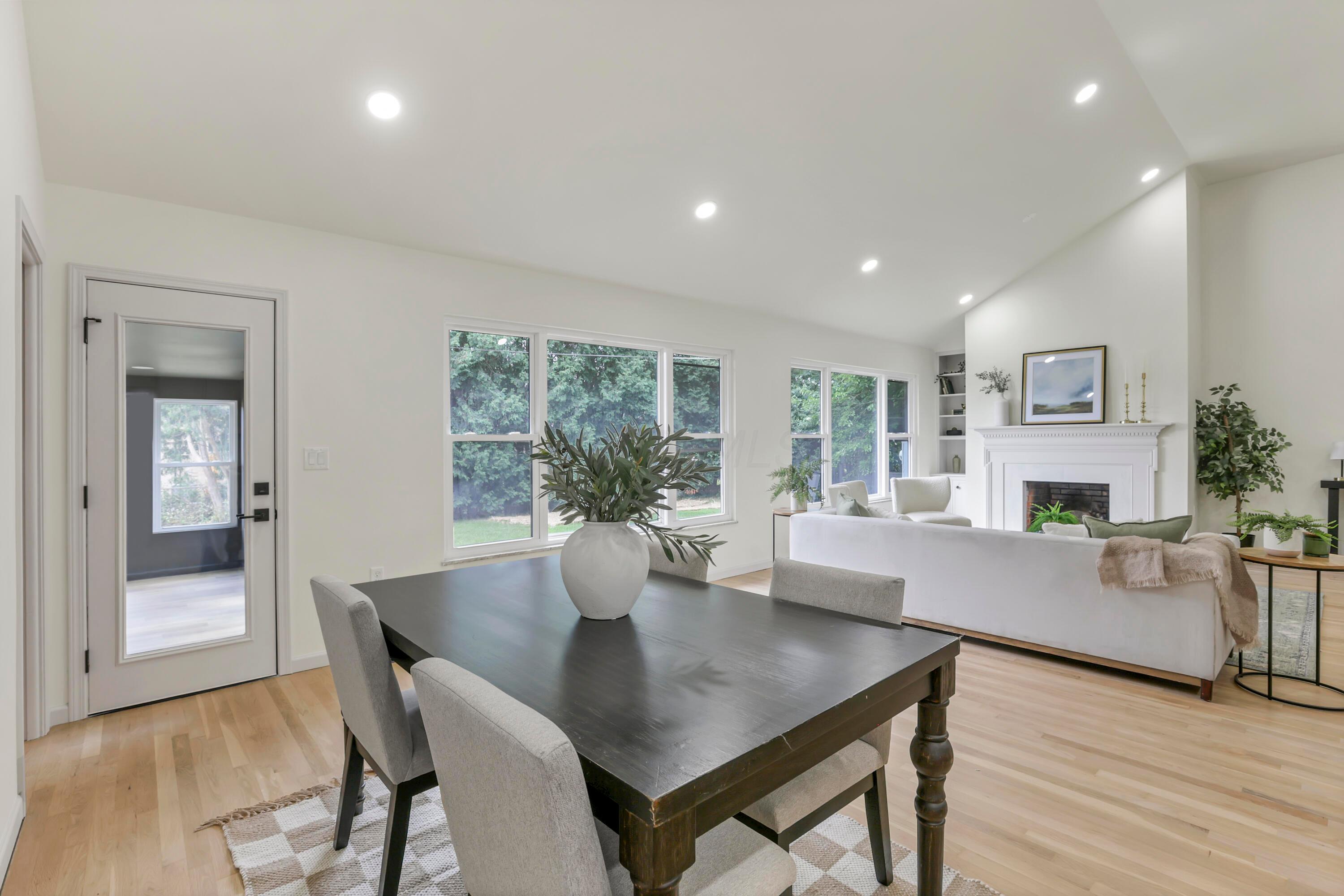 1285 Kingsgate Road Property Photo 11