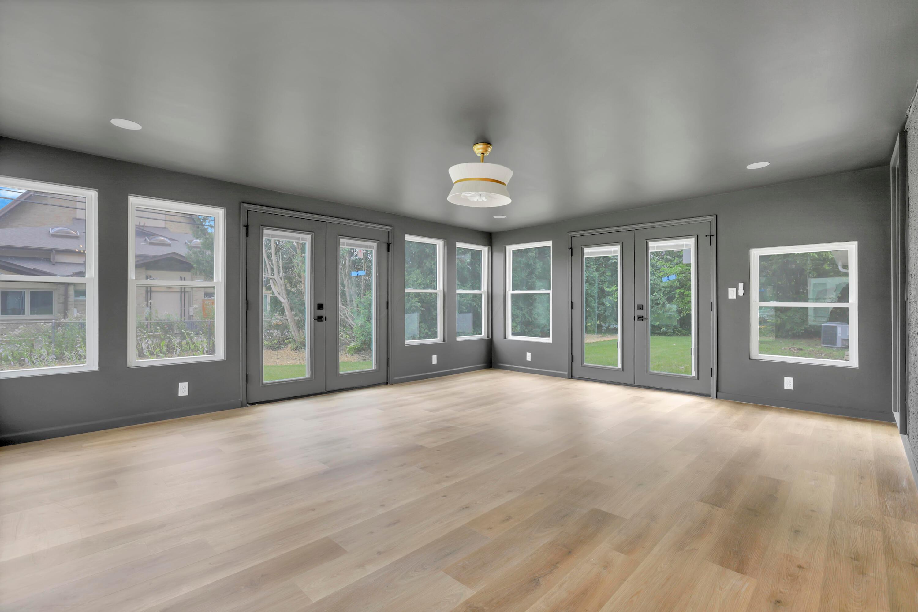 1285 Kingsgate Road Property Photo 40