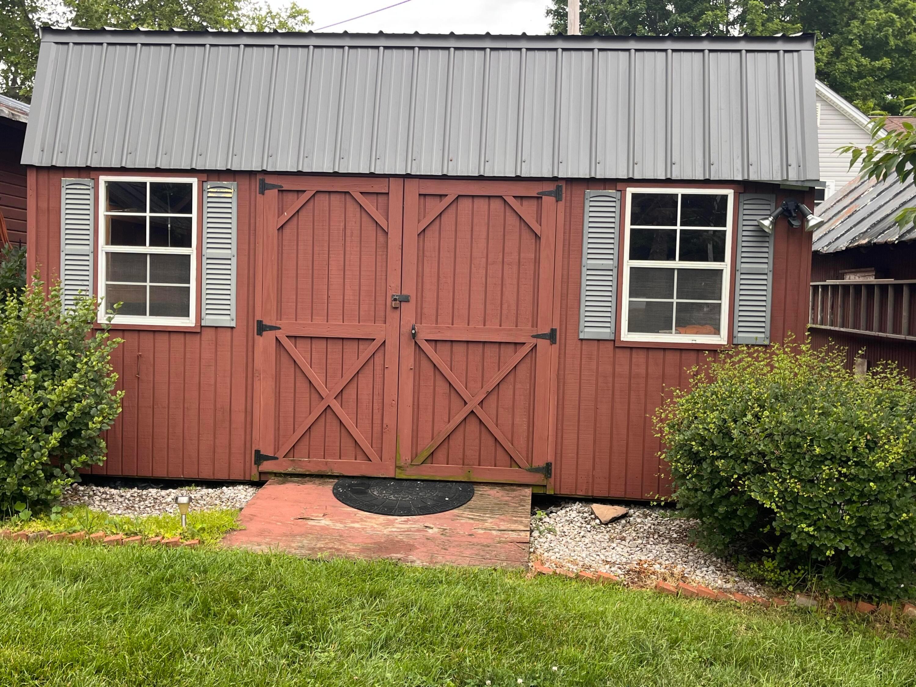 86 S Delaware Property Photo 44