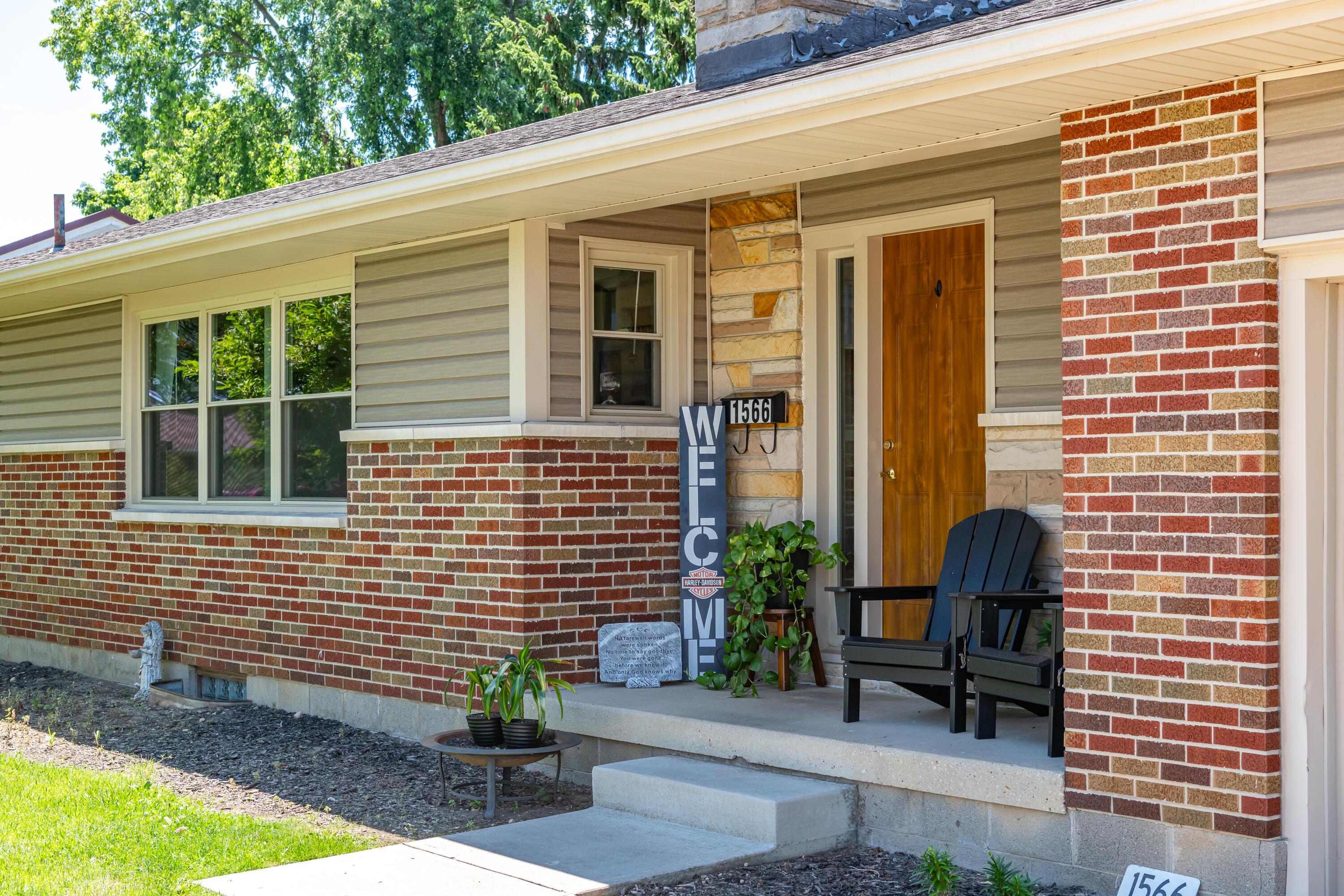1566 Grimes Avenue Property Photo 4