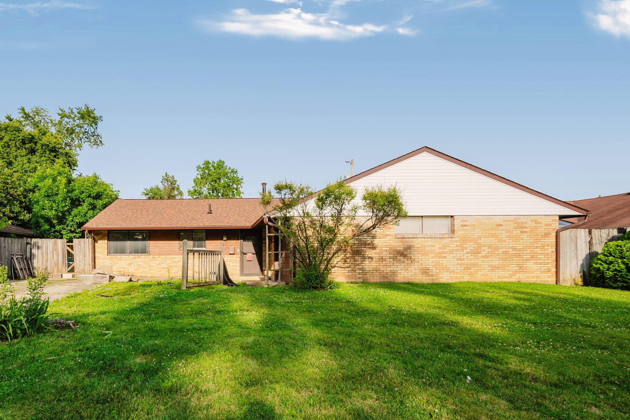 1582 Stouder Drive Property Photo 1