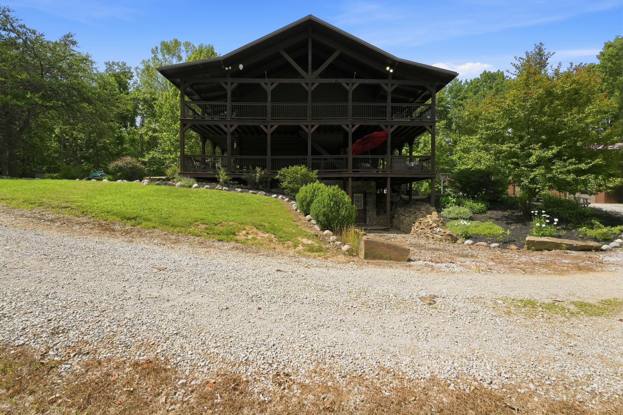 2611 Eckert Road Se Property Photo 4