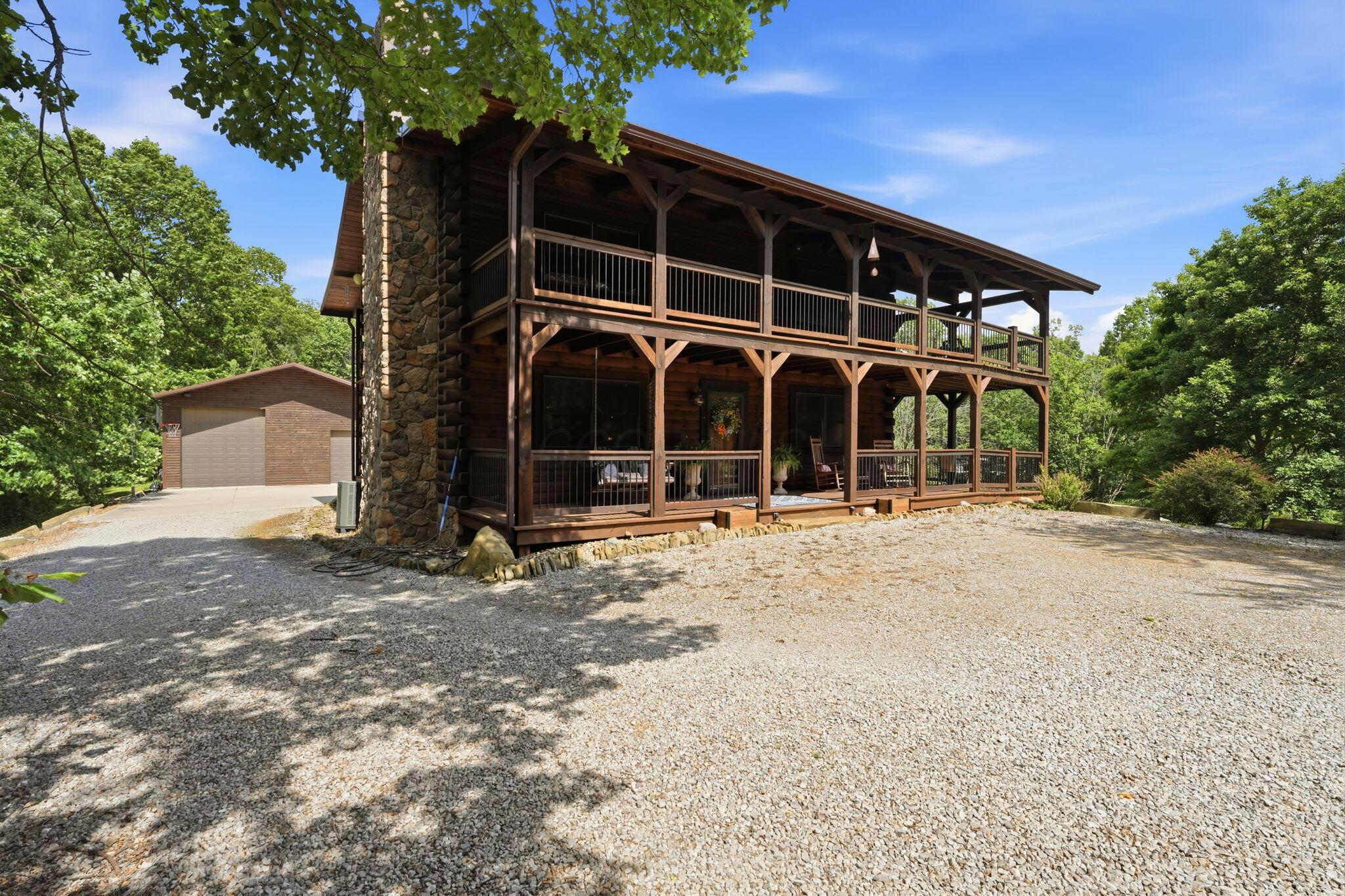 2611 Eckert Road Se Property Photo 5