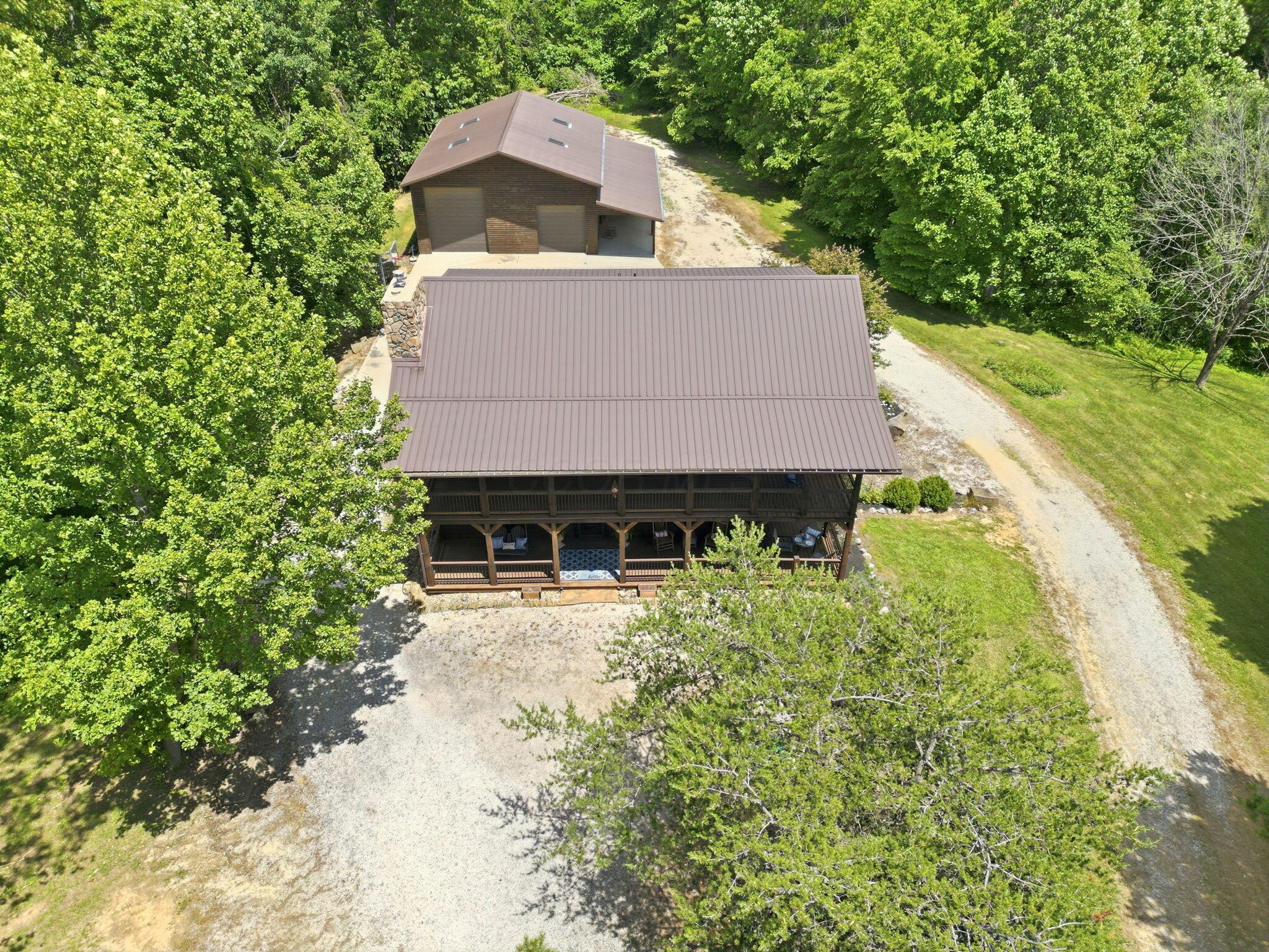 2611 Eckert Road Se Property Photo 9