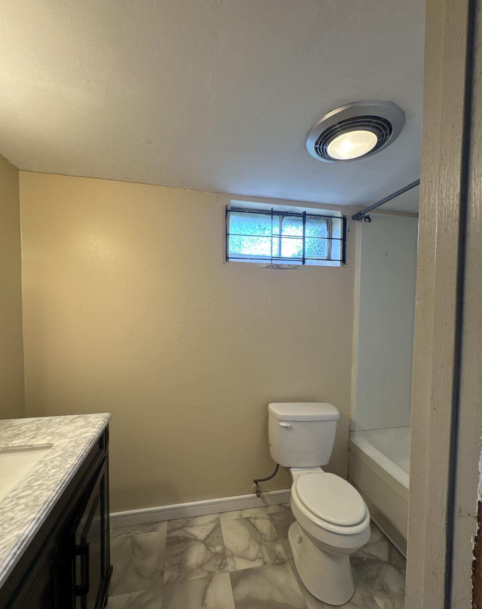 2480 Vanderberg Avenue Property Photo 18