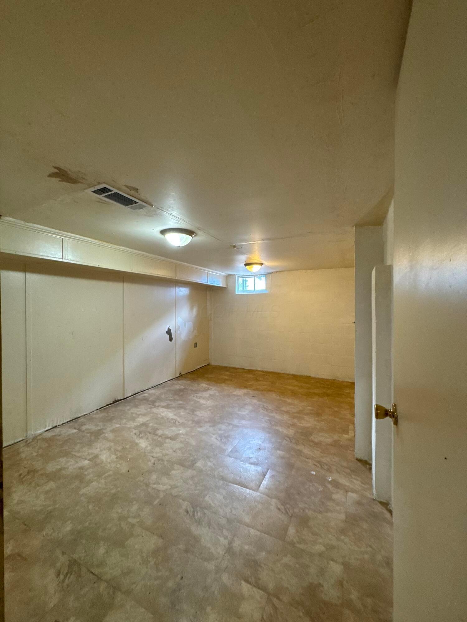 2480 Vanderberg Avenue Property Photo 23