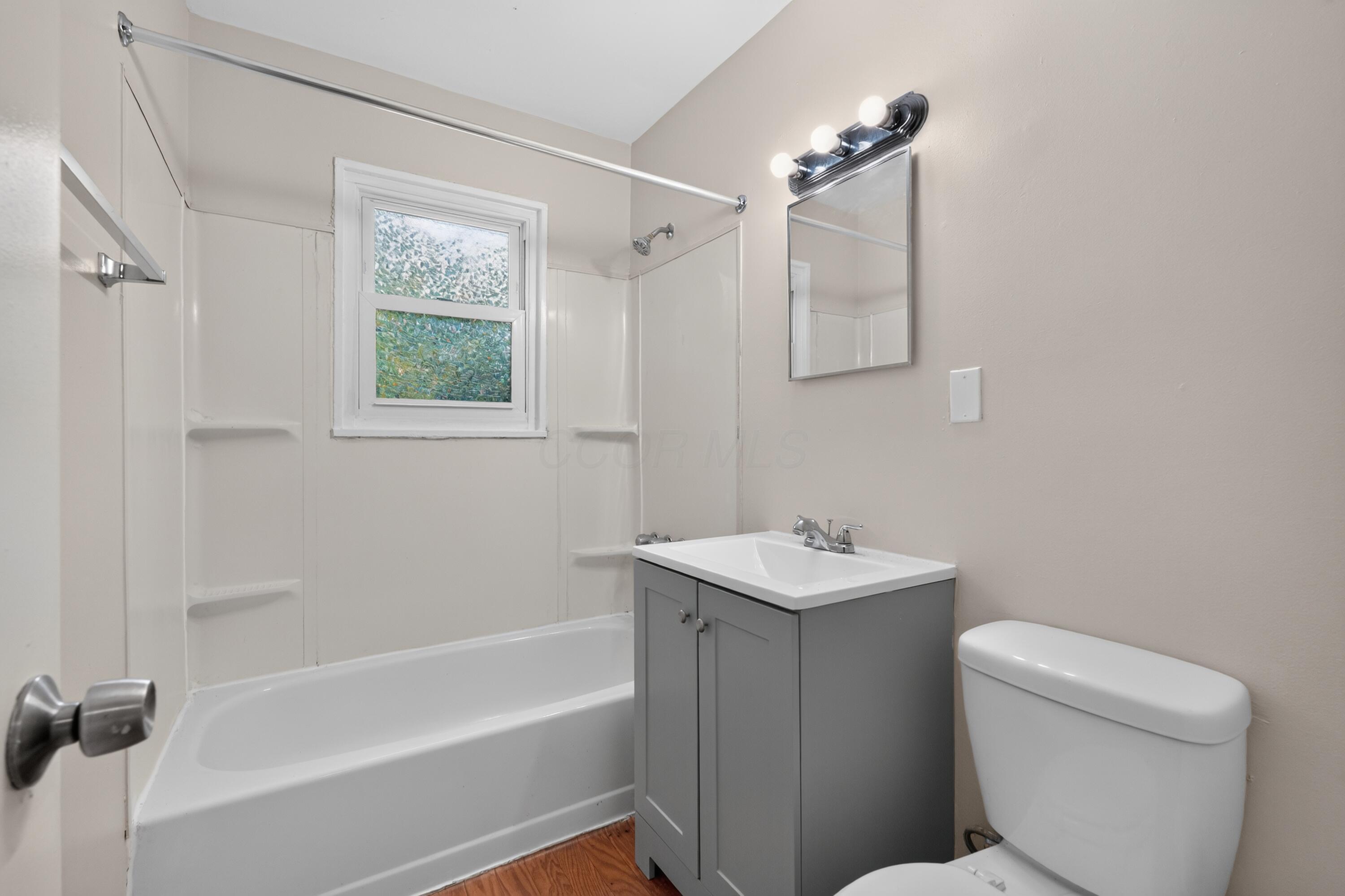 852 S Hampton Road Property Photo 22