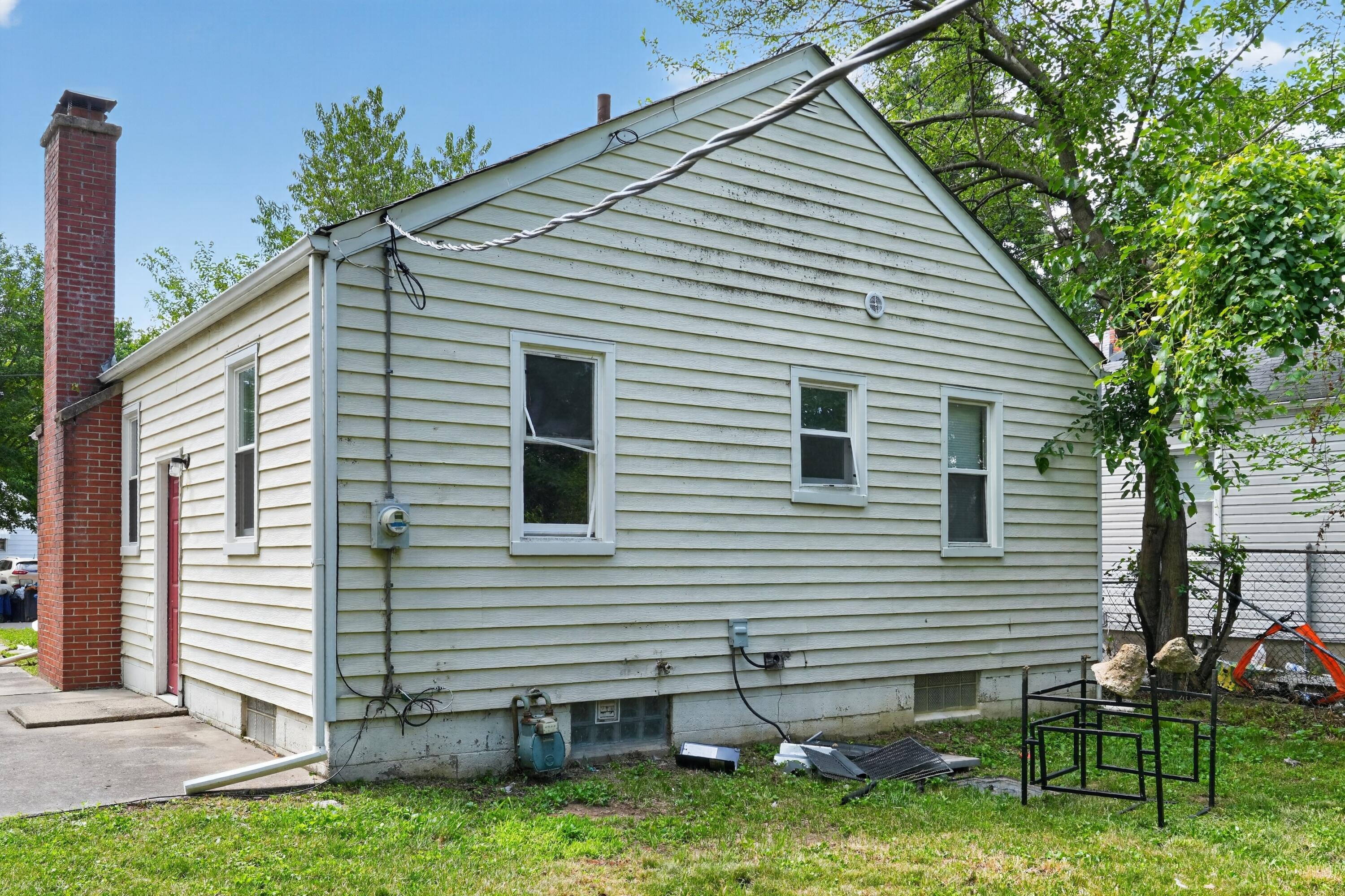 852 S Hampton Road Property Photo 27