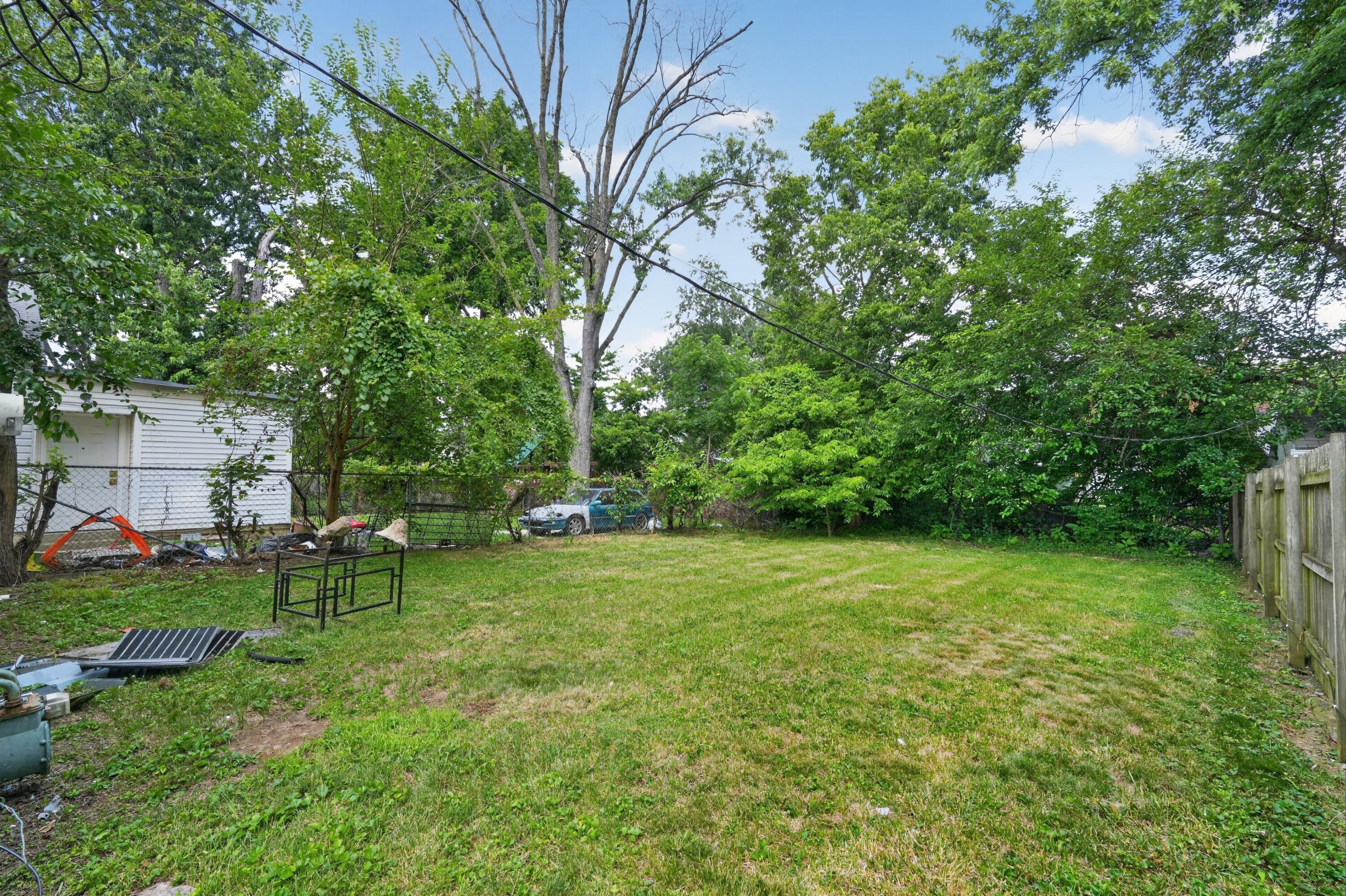 852 S Hampton Road Property Photo 30
